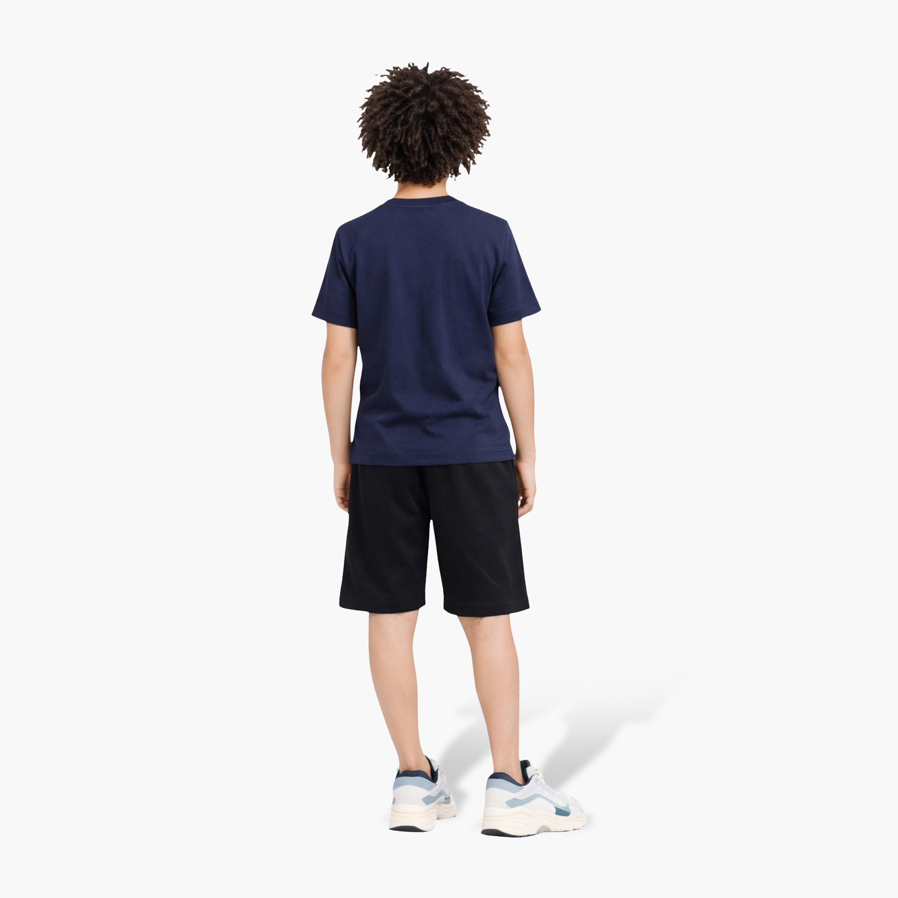 طقم تي شيرت برسومات متزلج وشورت أسود من فيكتور آند جين-boys-clothing-setsandcoords-image-2