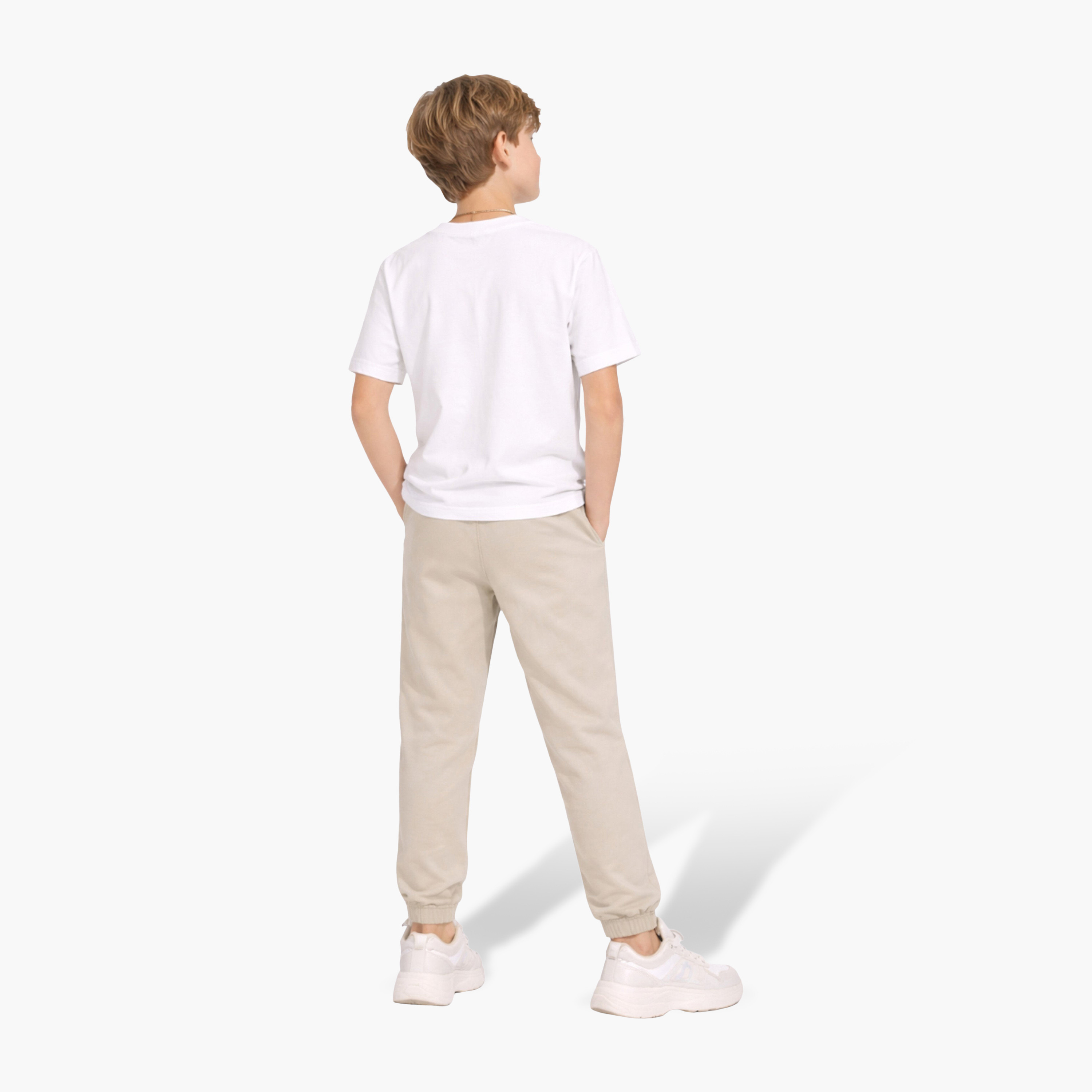 طقم تي شيرت "Ontario Club Player" وبنطلون رياضي (جوغر) زيتوني من فيكتور آند جين-boys-clothing-setsandcoords-image-2