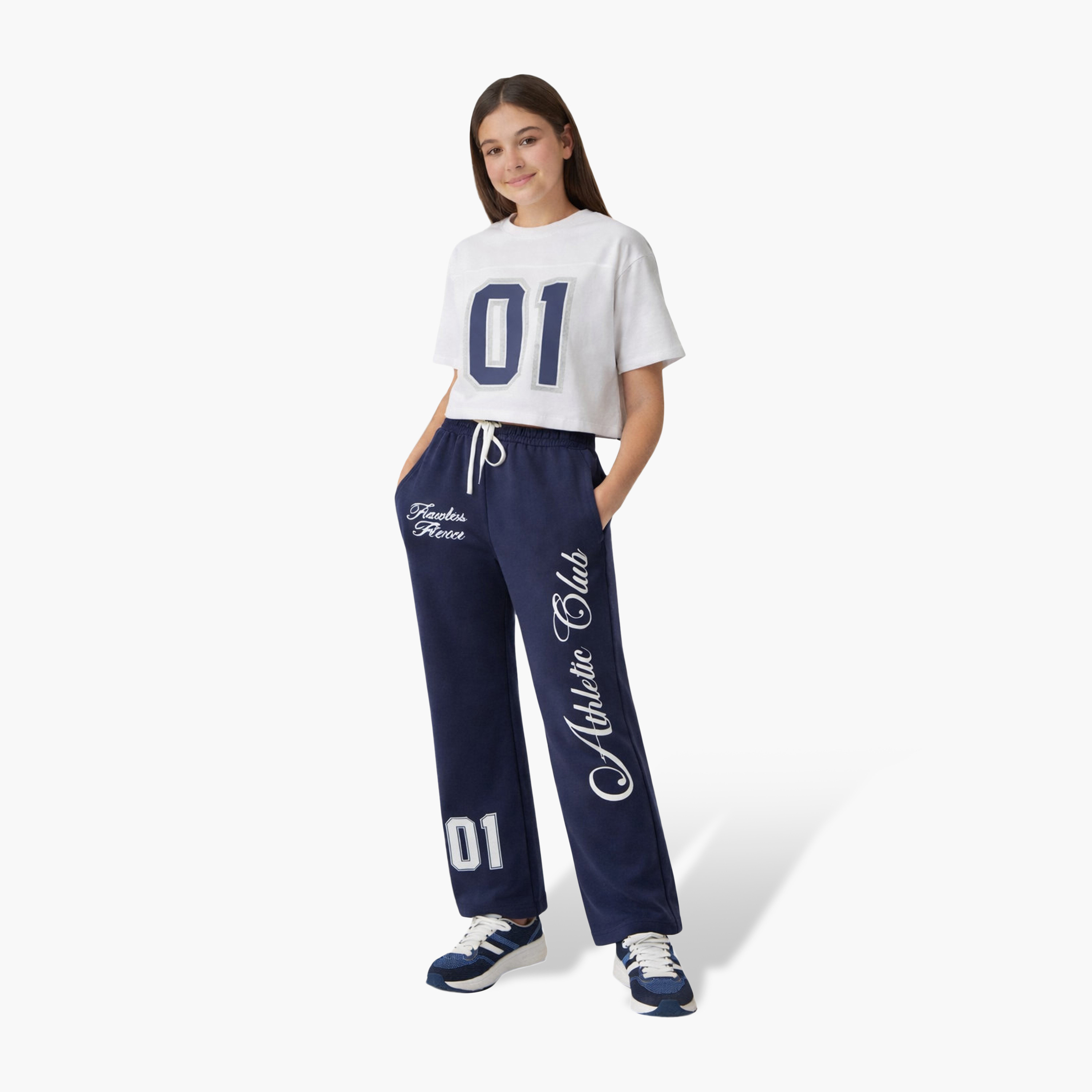 طقم تي شيرت مطبوع بأرقام وبنطلون بأرجل واسعة من فيكتور آند جين-girls-clothing-setsandcoords-image-2