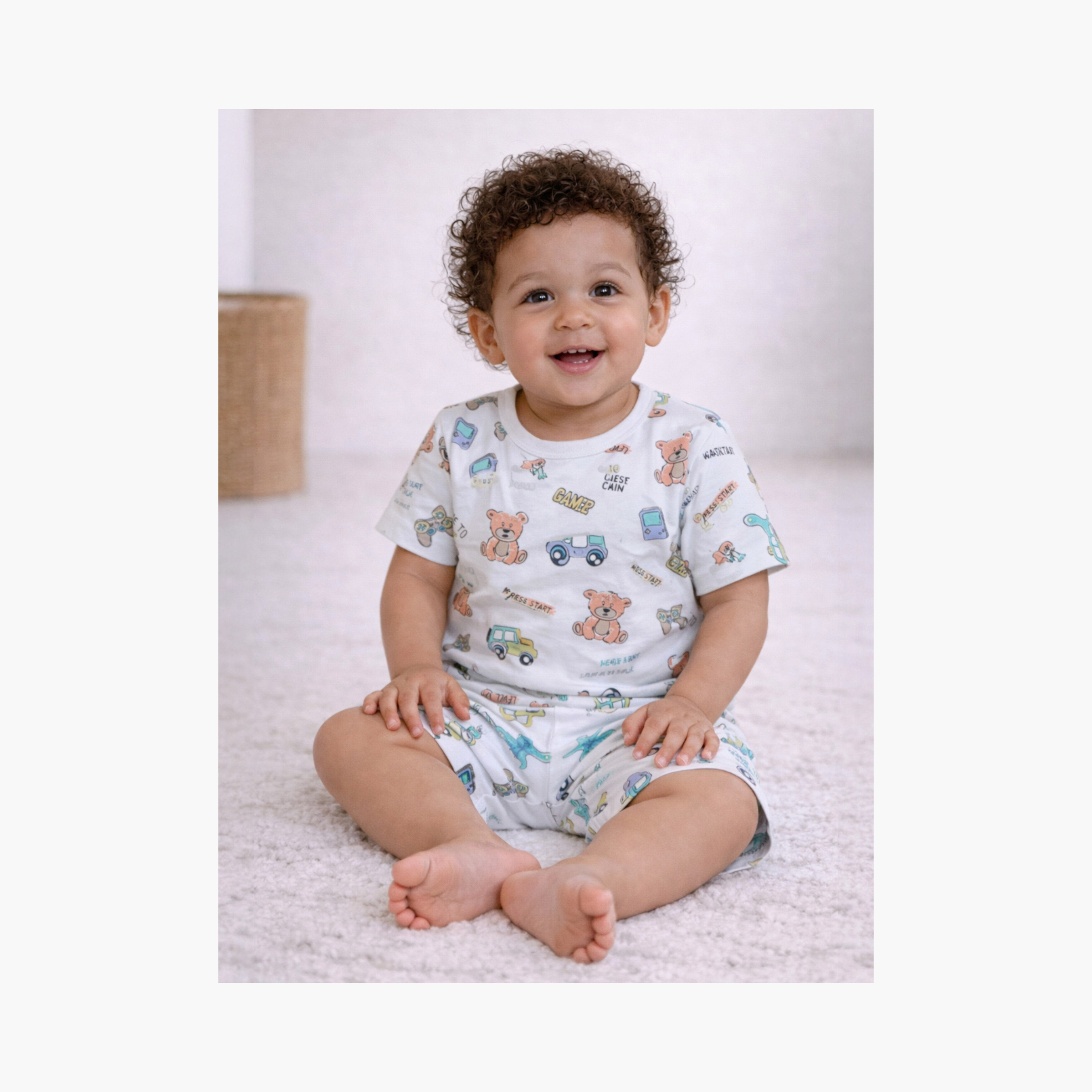 طقم تي شيرت قطني وشورت بطبعة مركبات من فيكتور آند جين-boys-clothing-setsandcoords-image-4