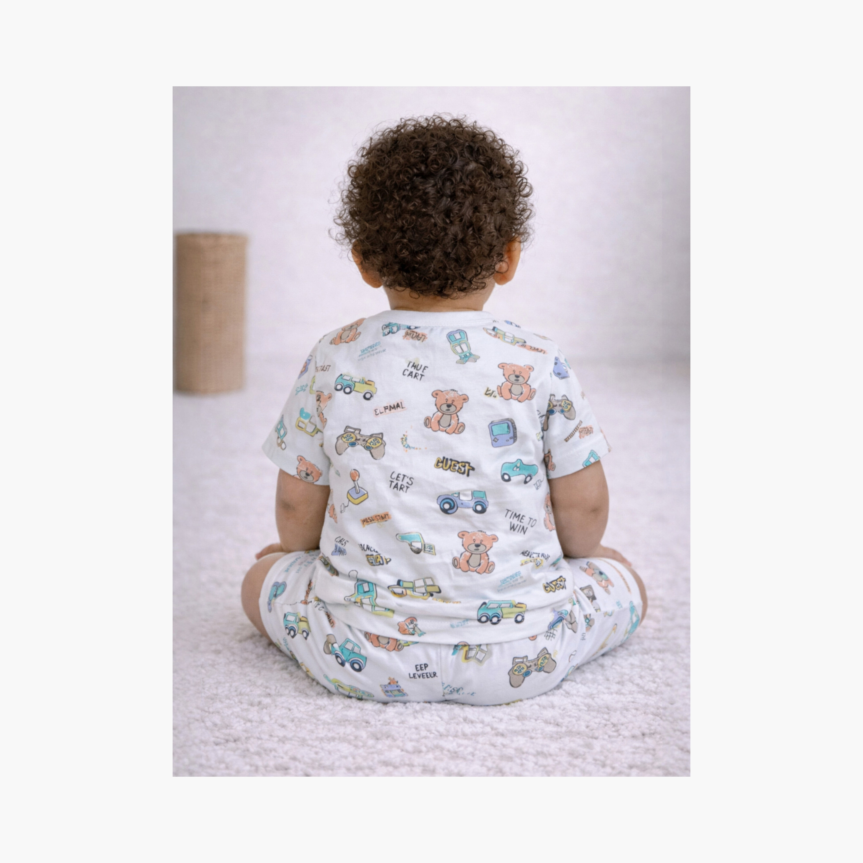 طقم تي شيرت قطني وشورت بطبعة مركبات من فيكتور آند جين-boys-clothing-setsandcoords-image-5