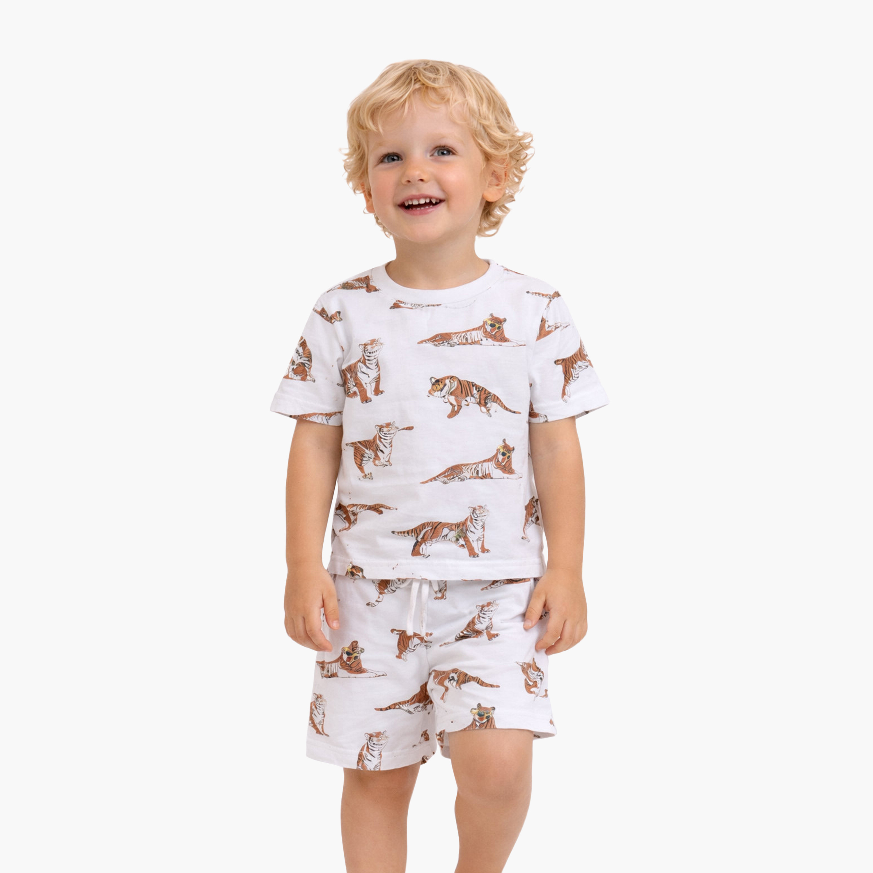 طقم تي شيرت قطني وشورت بطبعة نمر من فيكتور آند جين-baby-girls-clothing-nightwear-pyjamasets-image-1
