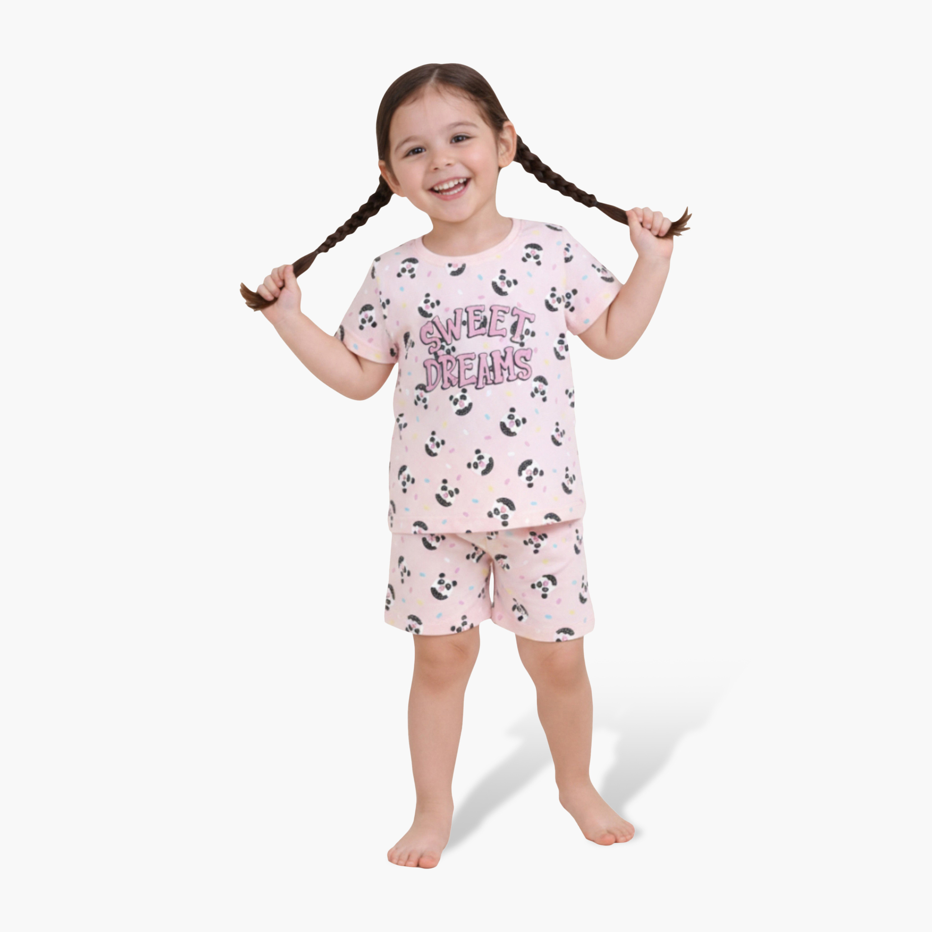طقم تي شيرت قطني وشورت بطبعة "Sweet Dreams" من فيكتور آند جين-girls-clothing-nightwear-image-1