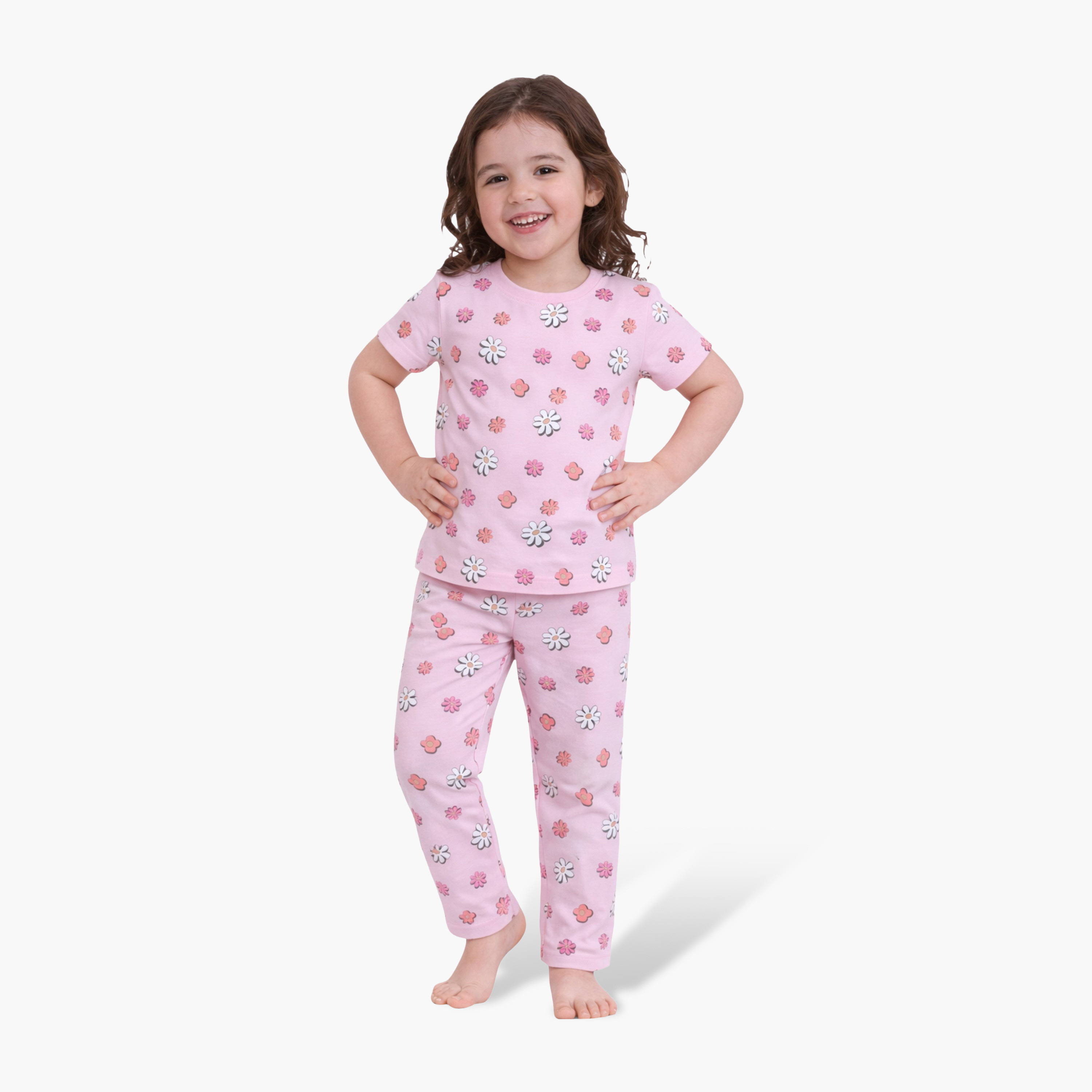 طقم تي شيرت قطني وبيجامة بطبعة زهور من فيكتور آند جين-girls-clothing-nightwear-image-1