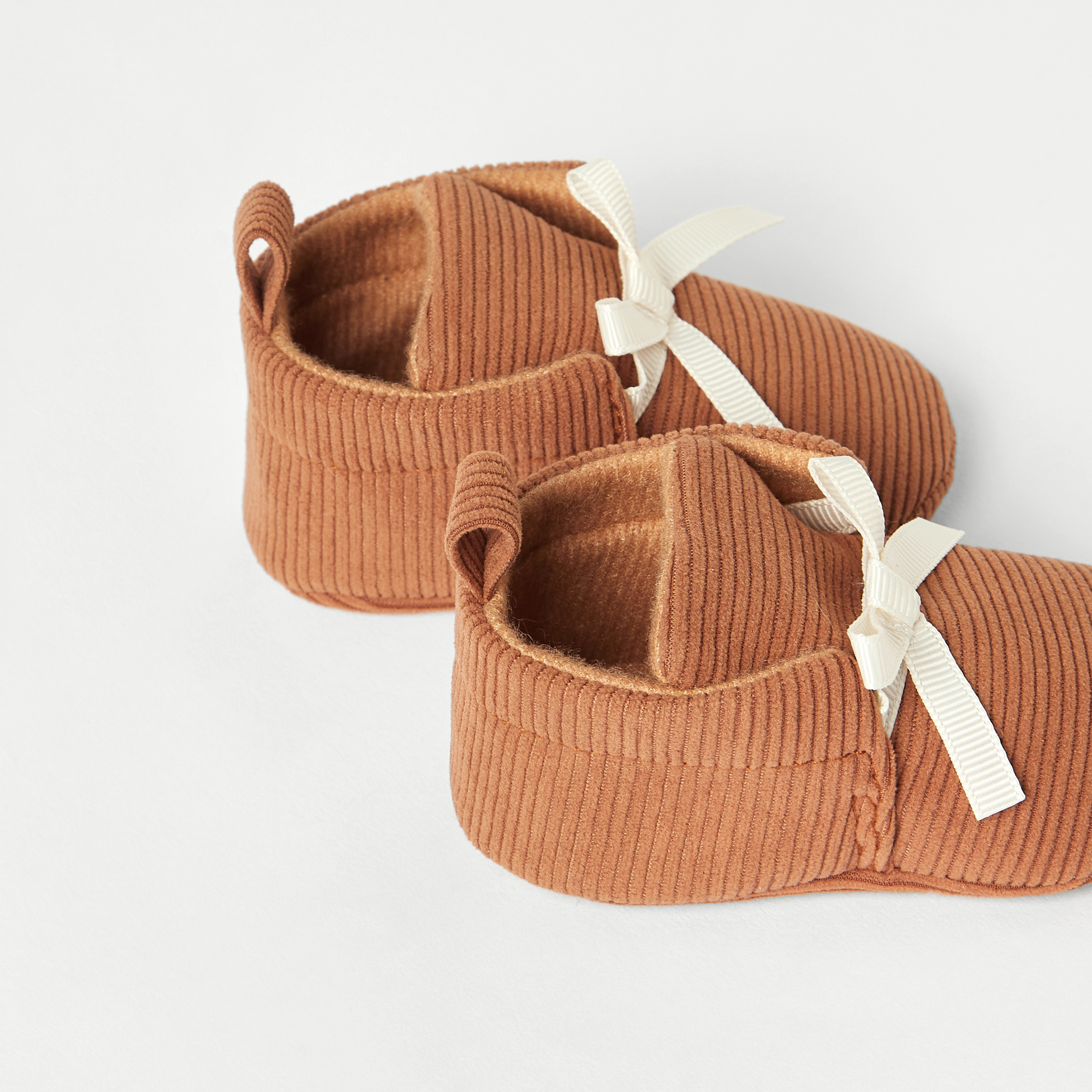 Juniors Ribbed Booties with Bow Detail-baby-girls-shoes-booties-image-4