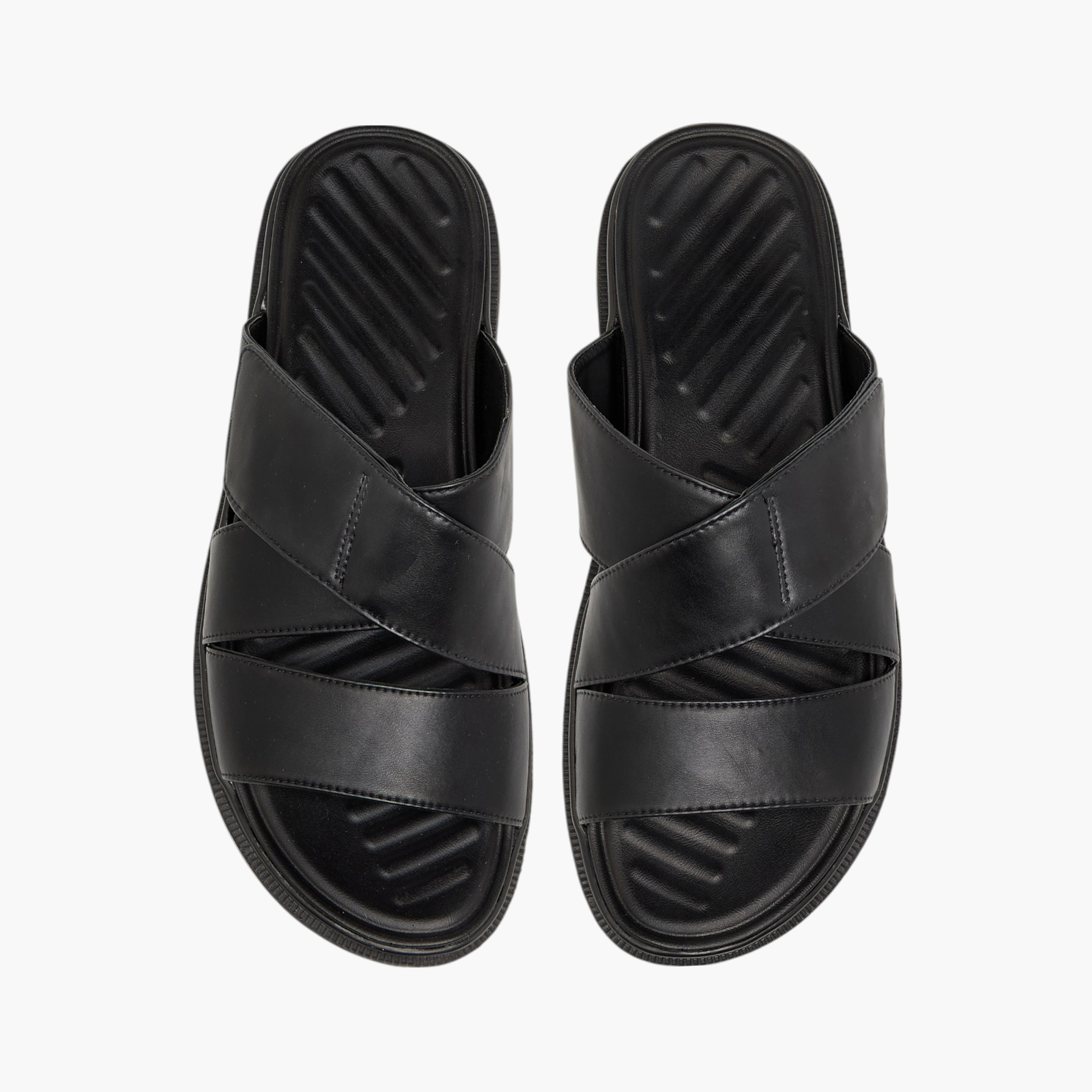 صندل بأحزمة متقاطعة سهل الارتداء من إل بي إل من شو إكسبريس-men-shoes-sandals-image-1