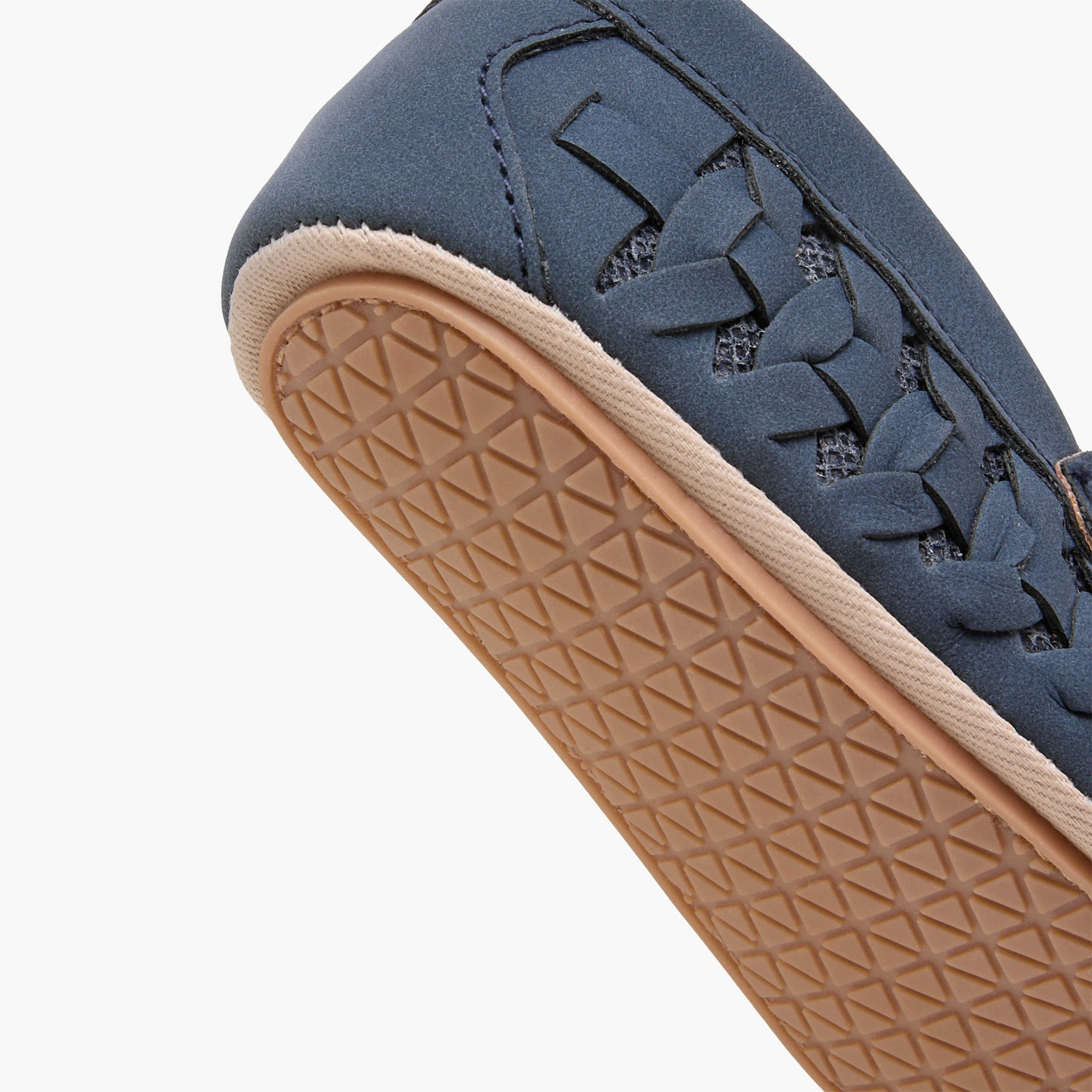 بوت بارز الملمس سهل الارتداء من بيرفيت-baby-boys-shoes-booties-image-1