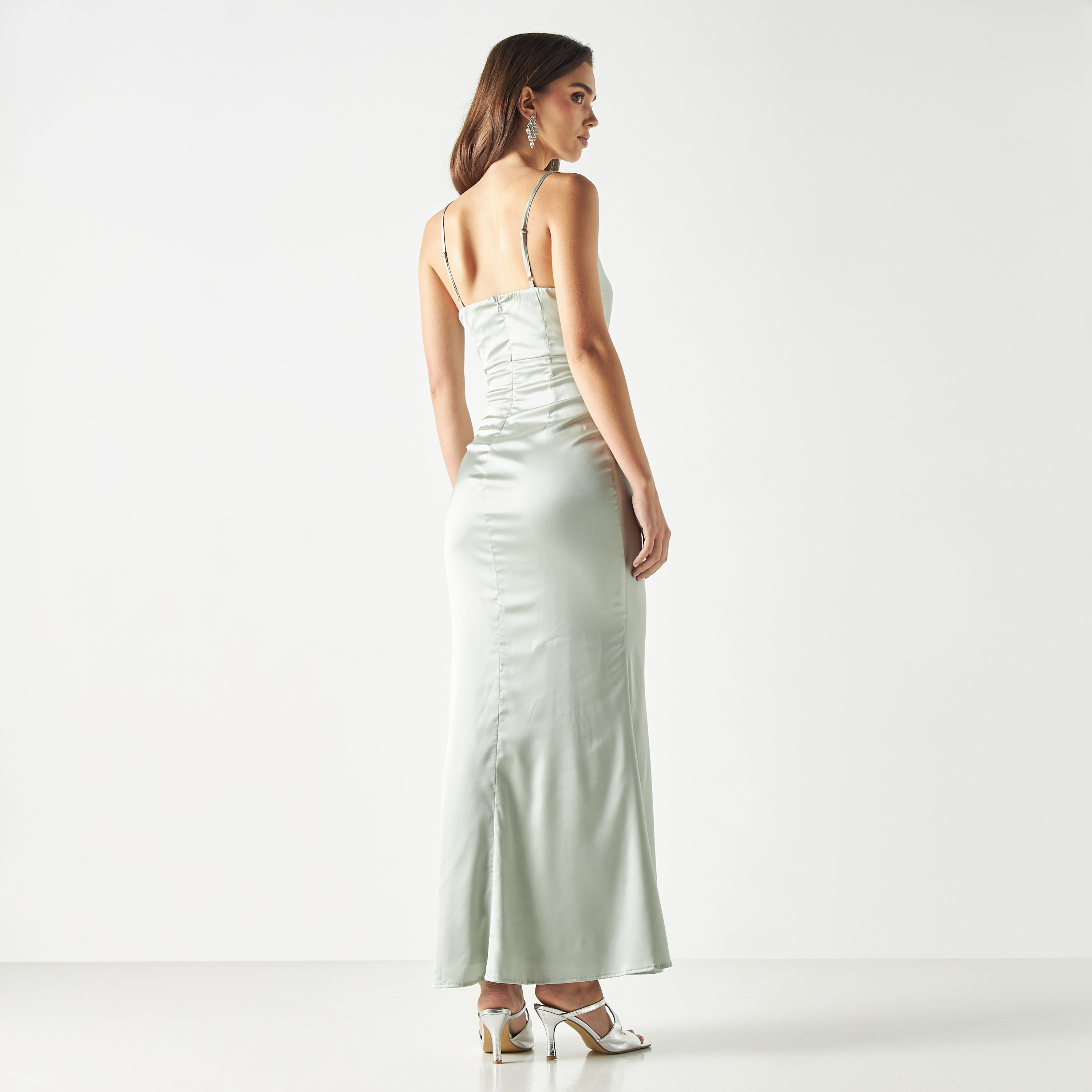 فستان بكُسرات وفتحات وأحزمة رفيعة من سكيرت أند ستيليتو-women-clothing-dresses-image-3