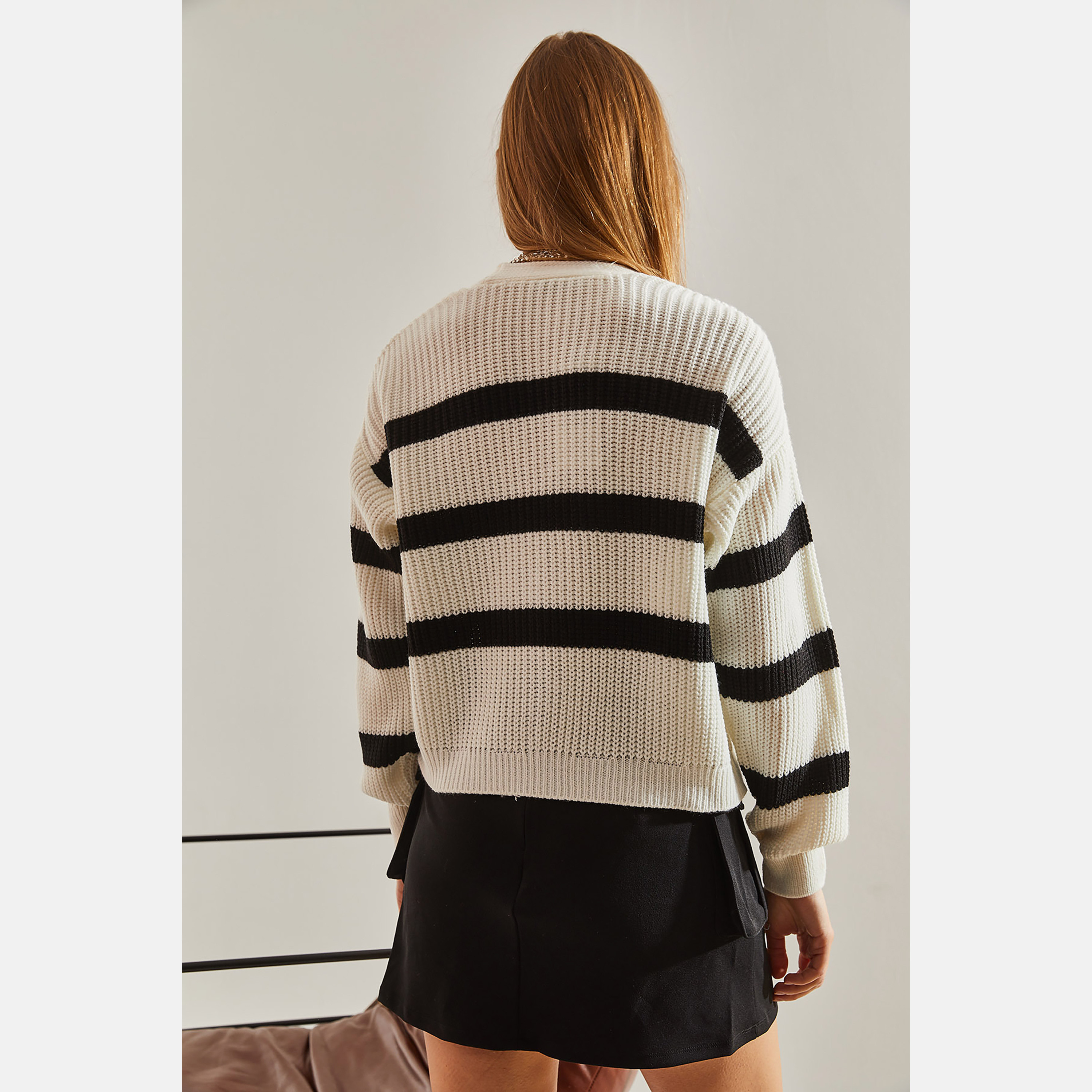 Bianco Lucci Striped Women's Cardigan-women-winterwear-cardigansandjumpers-cardigans-image-8