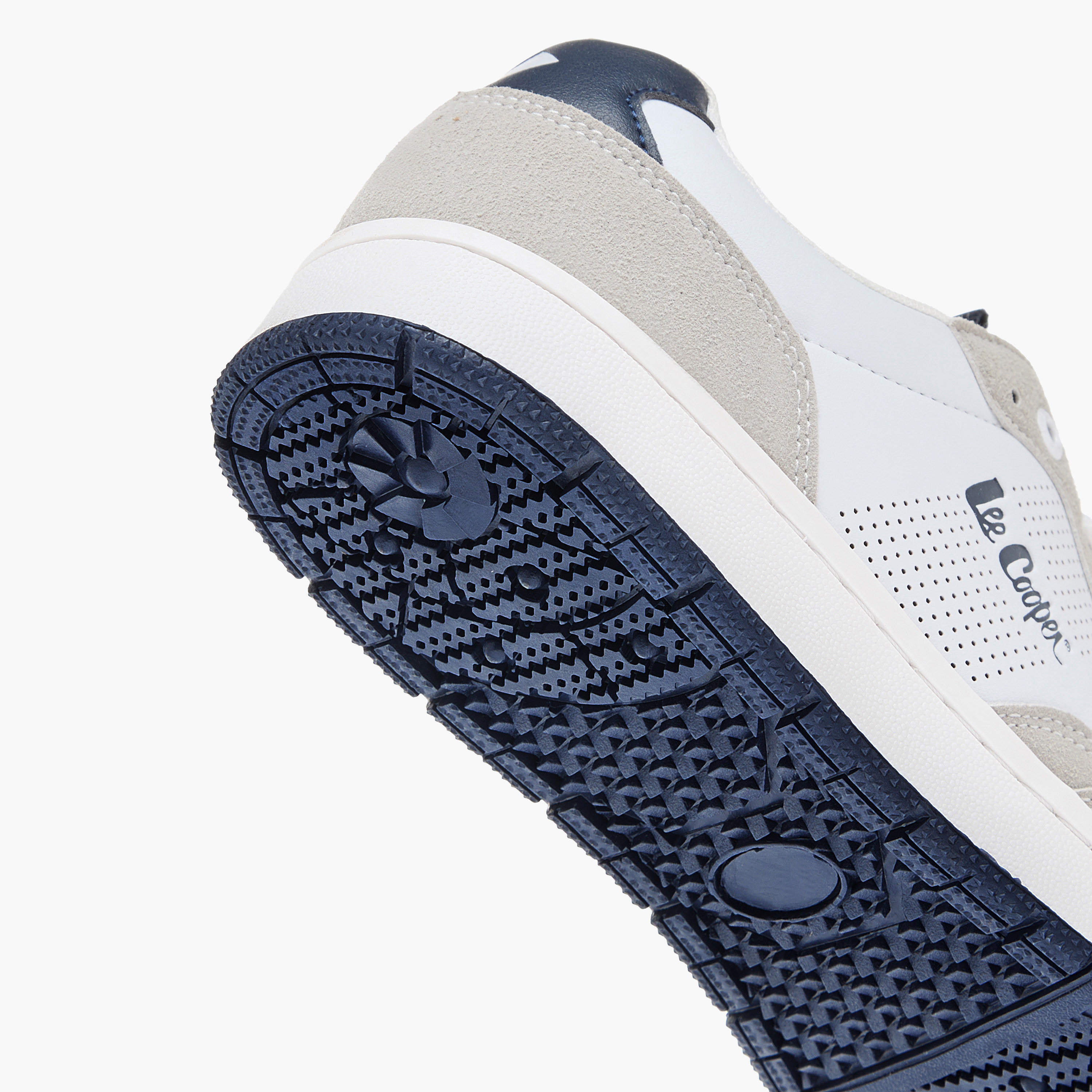 حذاء سنيكرز مثقب برباط إغلاق للرجال من لي كوبر-men-shoes-sneakers-image-5
