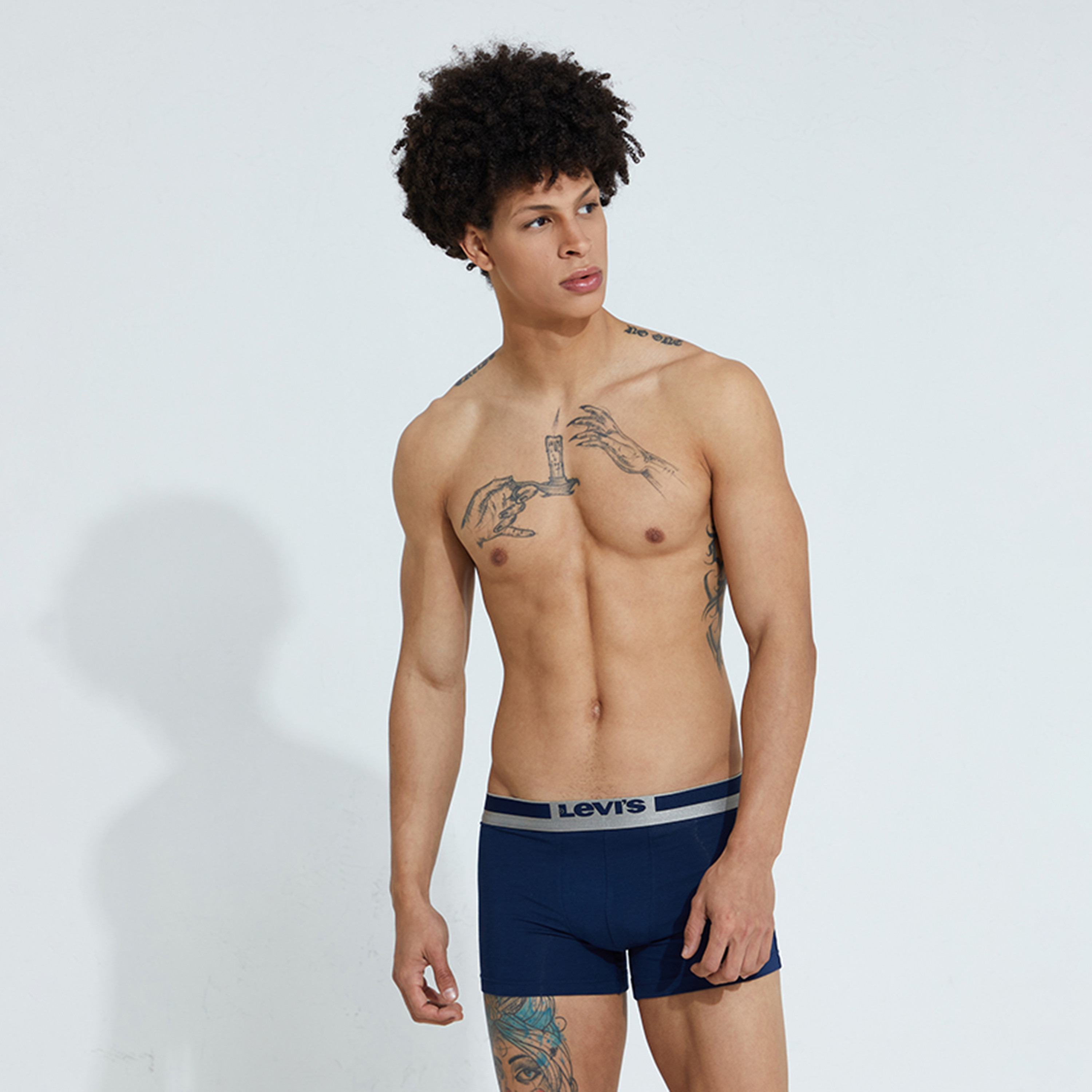 سروال بحزام خصر مطاطي مطبوع عليه علامة Levi's التجارية-men-clothing-innerwear-underwear-image-3