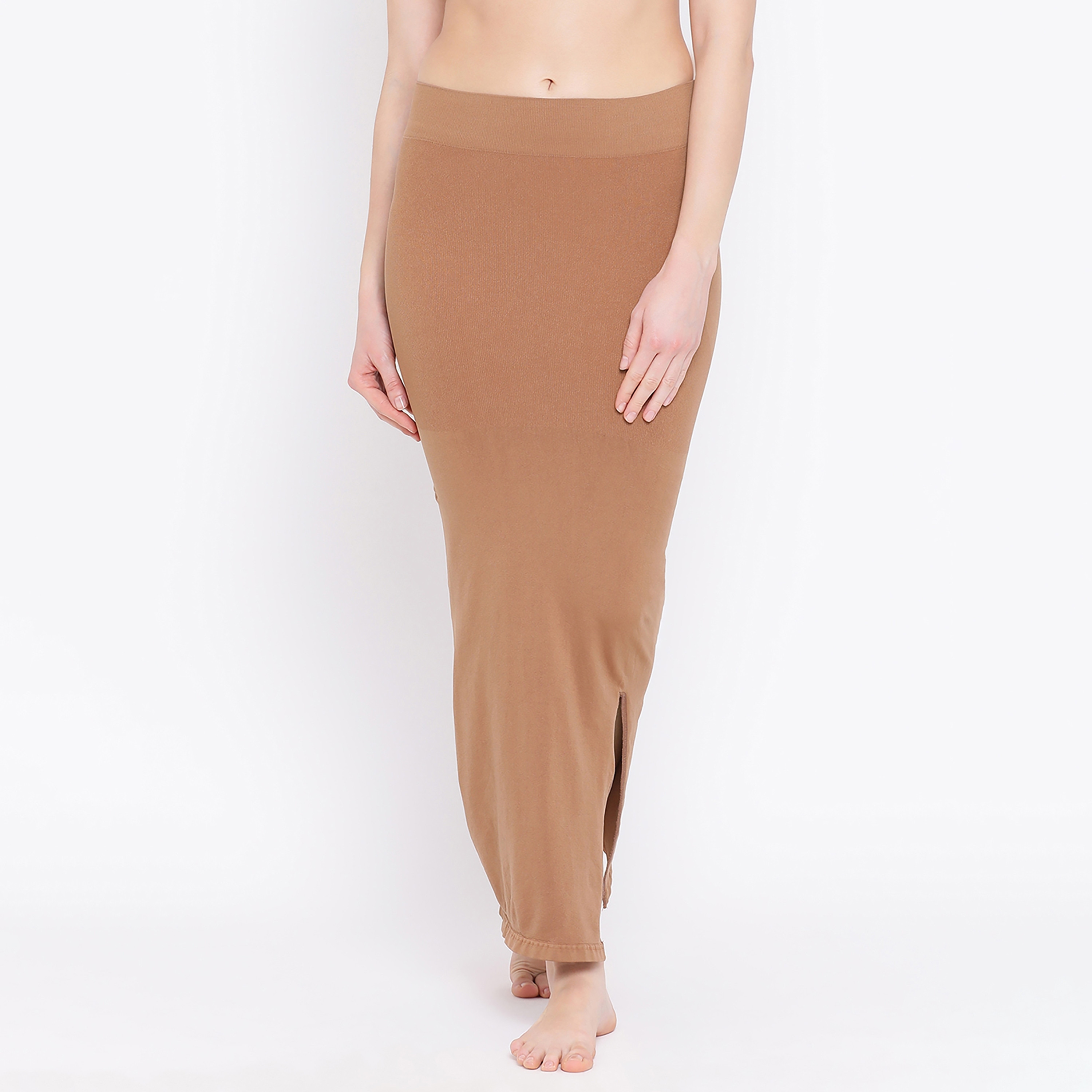 تنورة داخلية نسائية بتصميم ساري مع شق جانبي باللون البني من كلوفيا-women-clothing-lingerie-shapewear-image-1