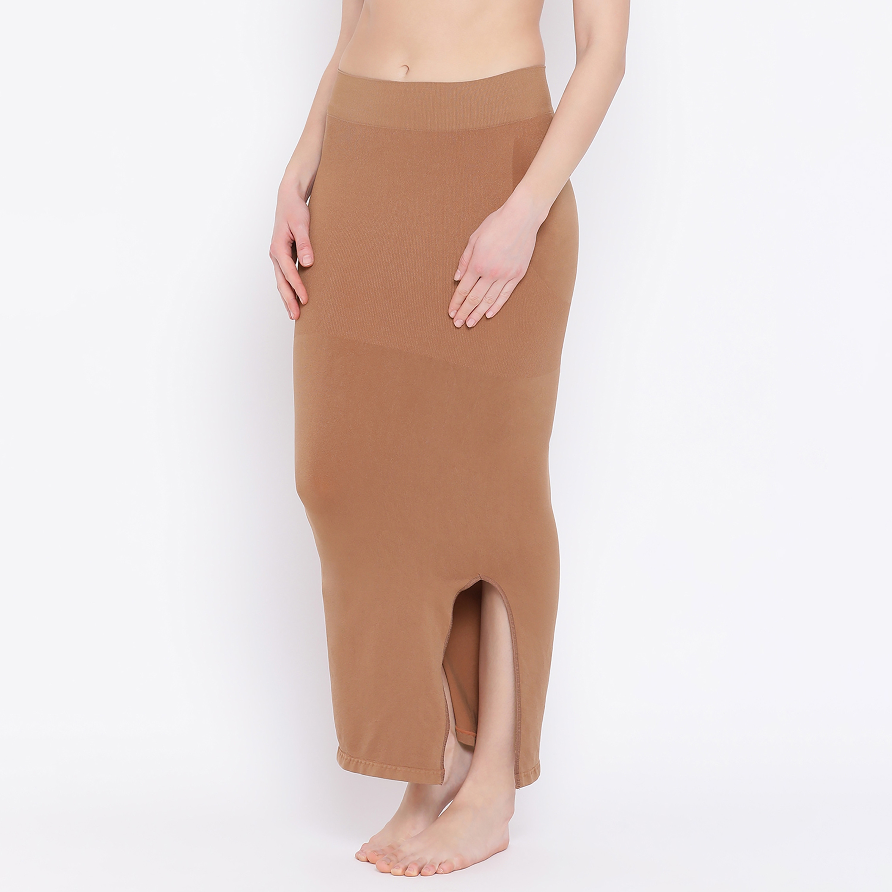 تنورة داخلية نسائية بتصميم ساري مع شق جانبي باللون البني من كلوفيا-women-clothing-lingerie-shapewear-image-3