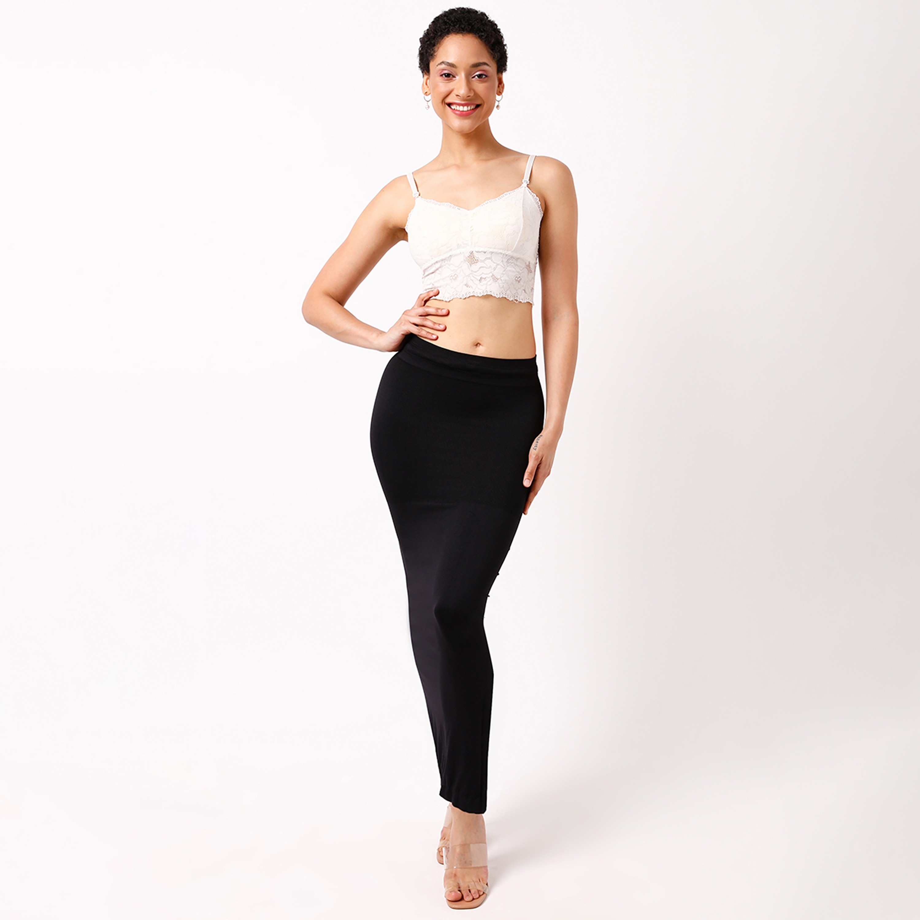 تنورة داخلية نسائية بتصميم ساري مع رباط باللون الأسود من كلوفيا-women-clothing-lingerie-shapewear-image-2
