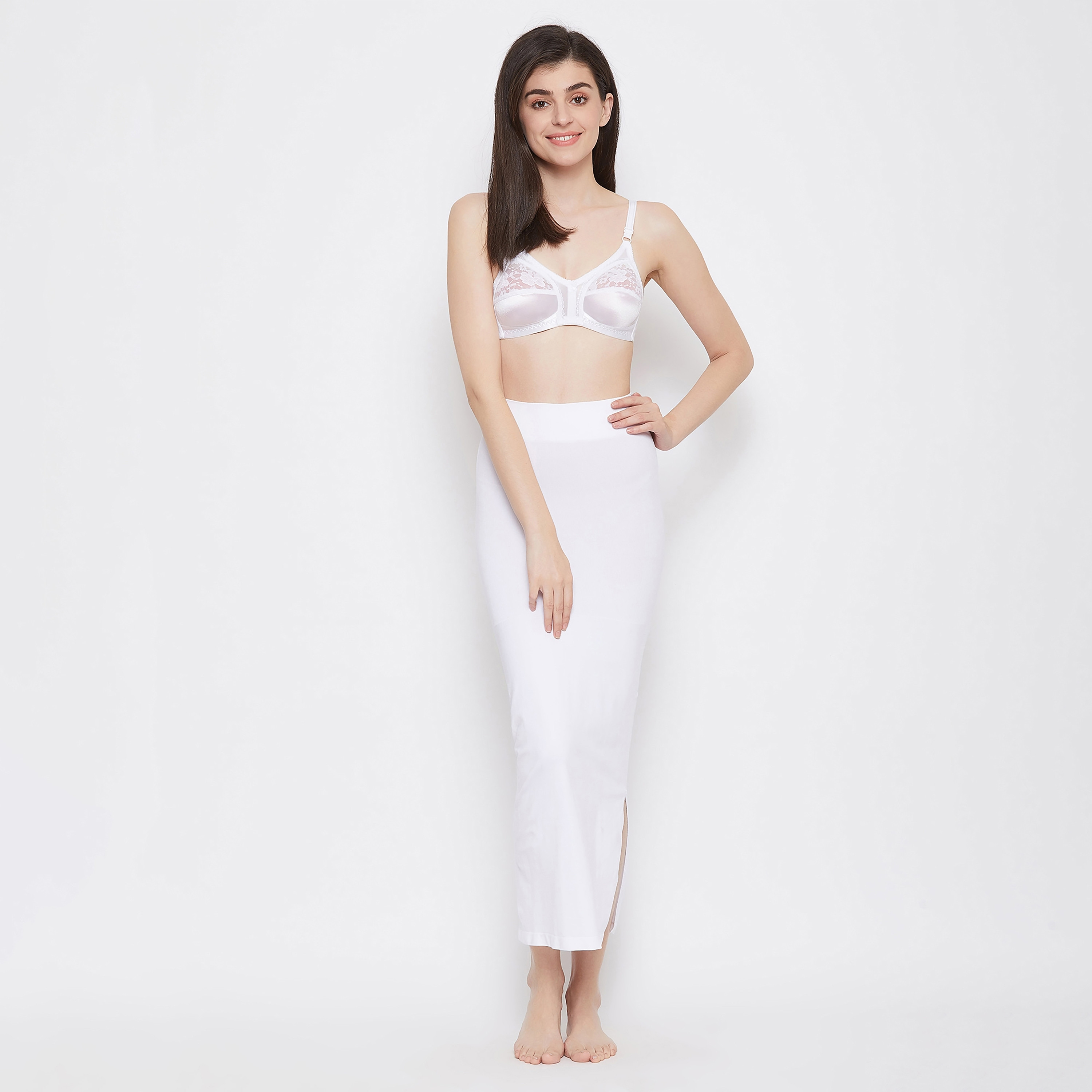 تنورة داخلية نسائية بتصميم ساري مع شق جانبي باللون الأبيض من كلوفيا-women-clothing-lingerie-shapewear-image-2