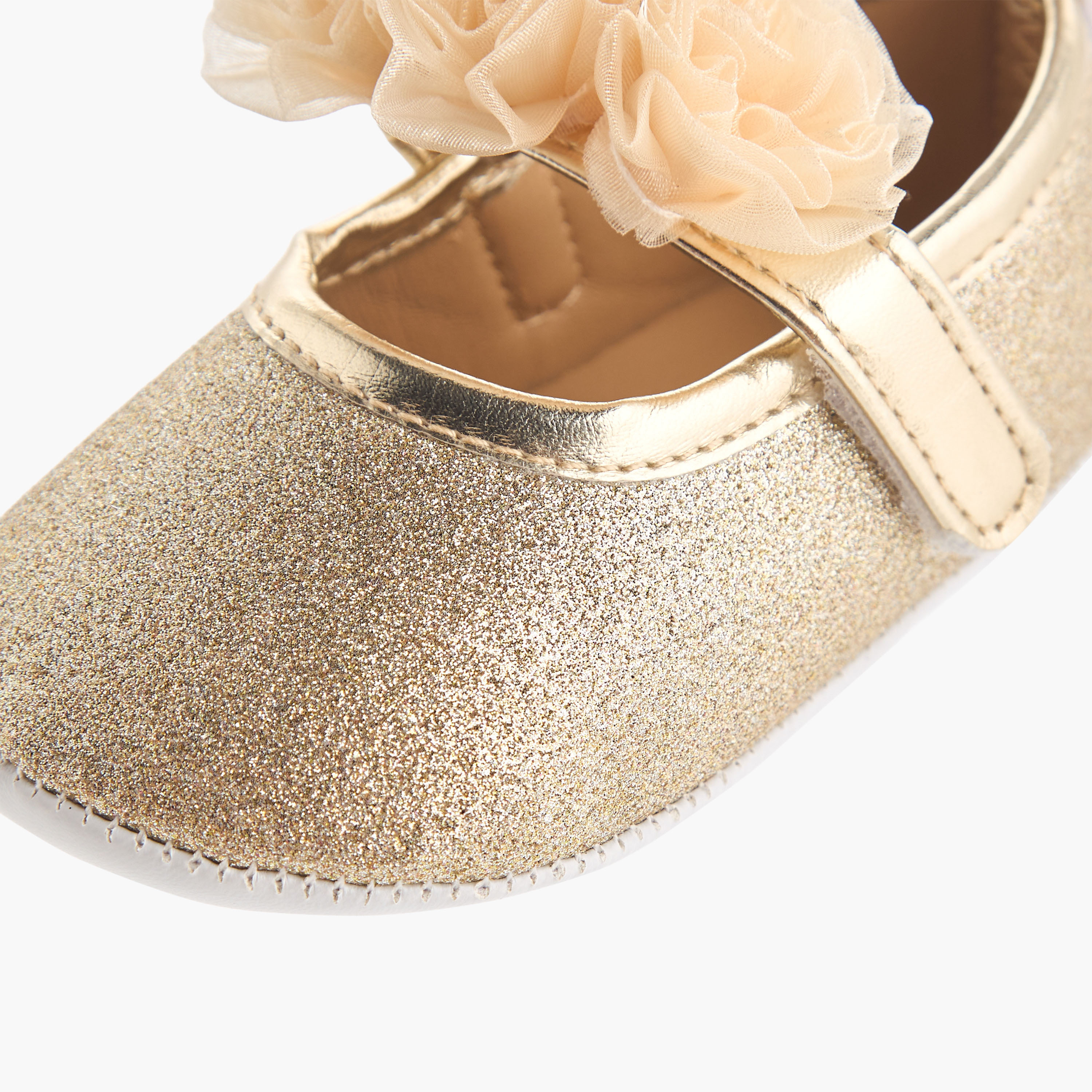 بوت وشريطة رأس بتزيينات زهرية من جونيورز-baby-girls-shoes-closedshoes-image-5