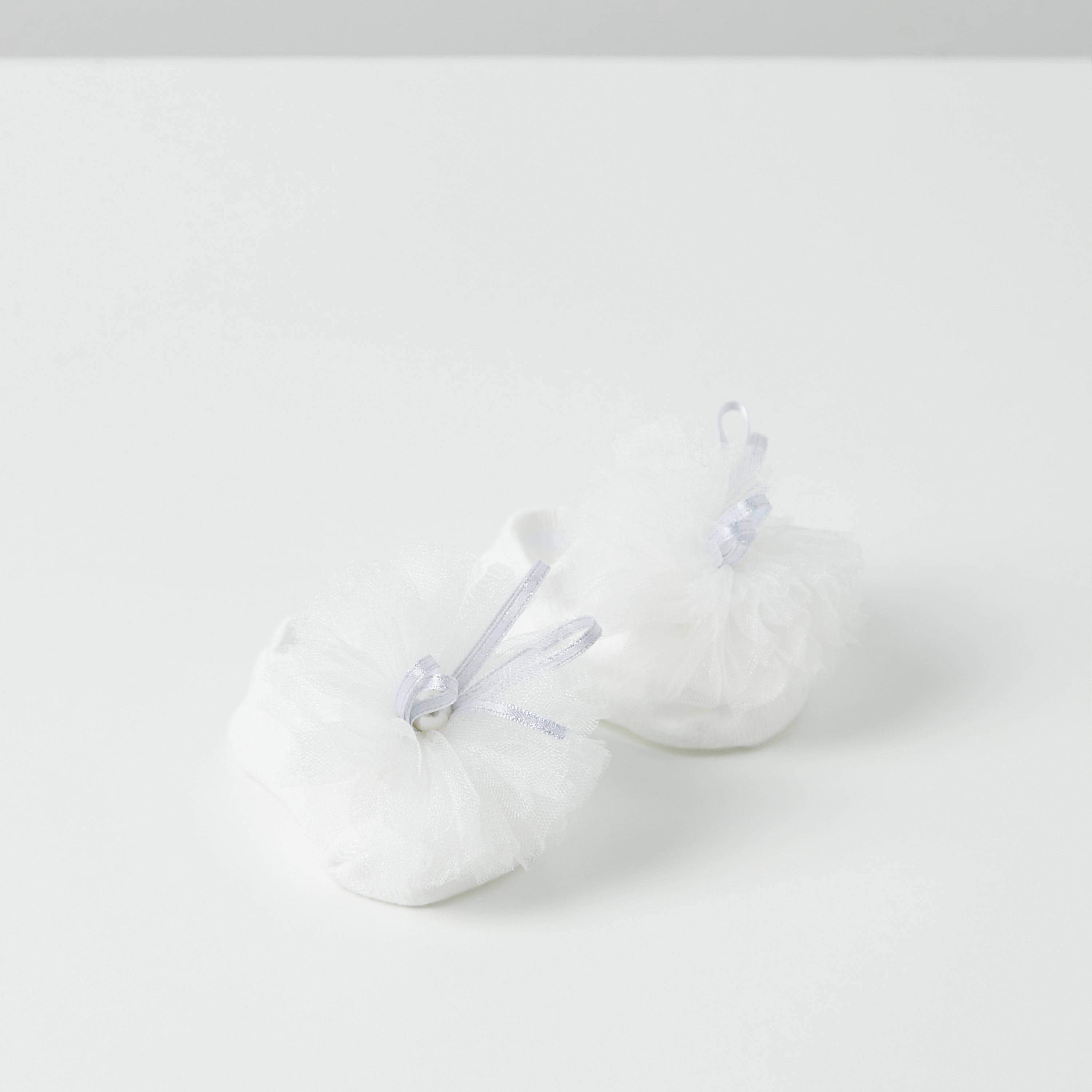 طقم شريطة رأس وبوت مزين من جونيورز-baby-girls-accessories-hairaccessories-image-3