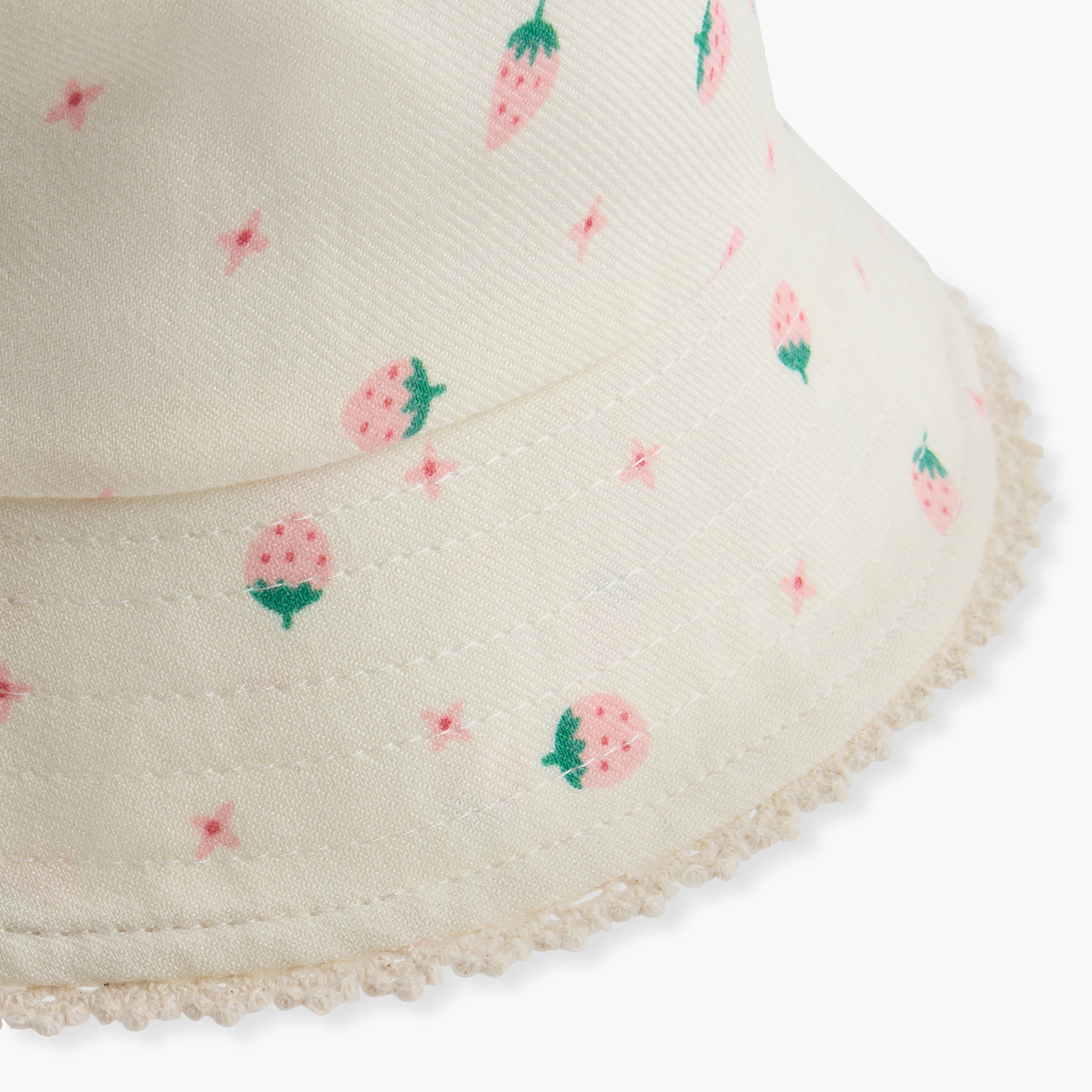 قبعة بطبعات فراولة من جونيورز-baby-girls-accessories-caps-image-5