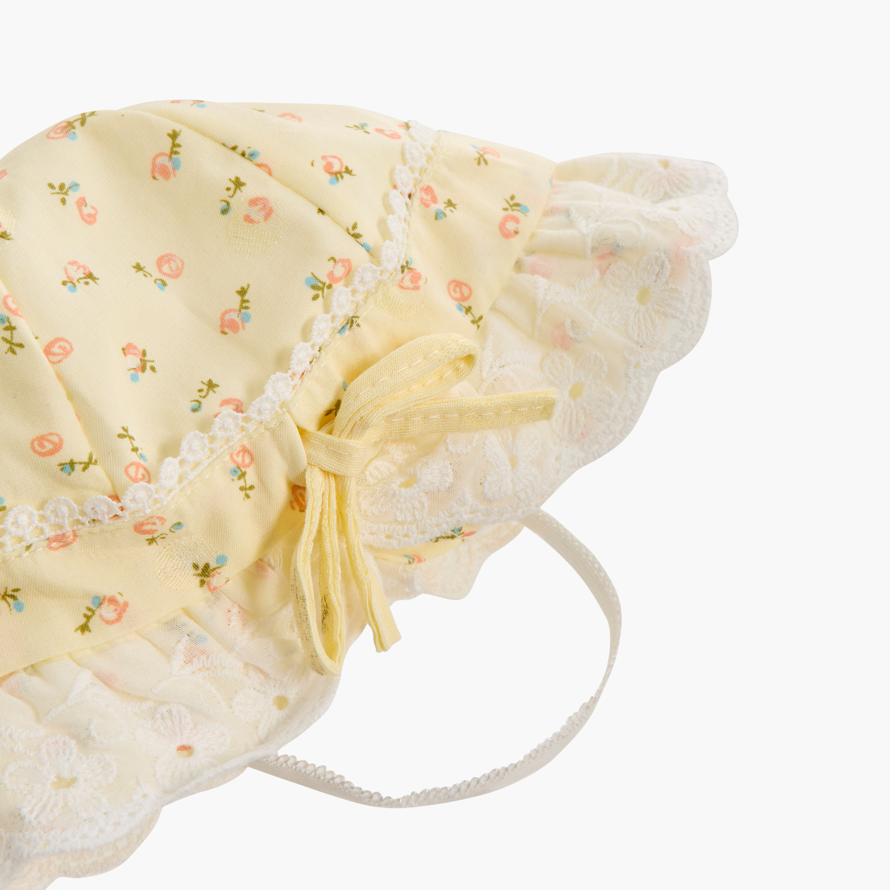 قبعة دلو بطبعات أزهار وحافة دانتيل من جونيورز-baby-girls-accessories-caps-image-5