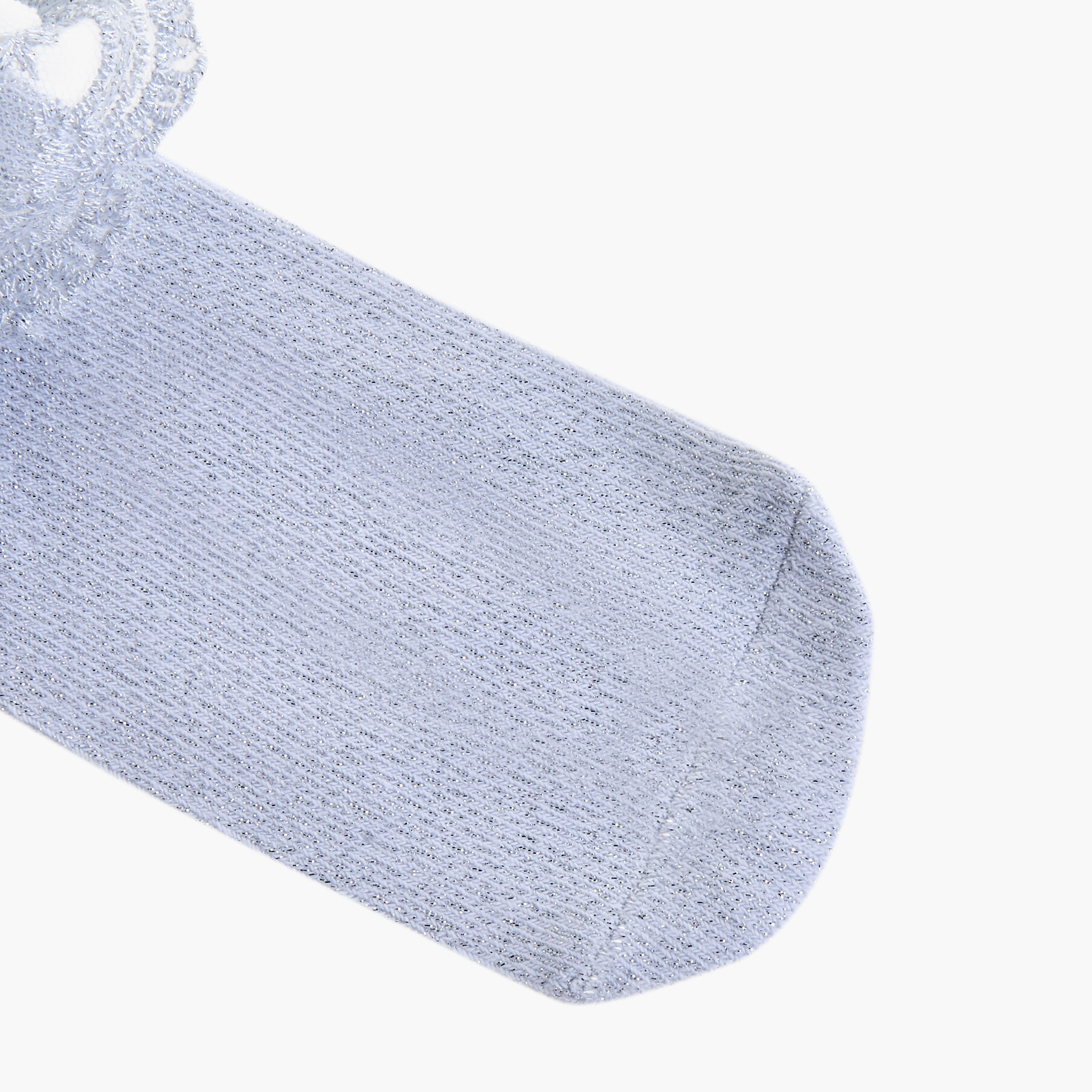 جوارب سادة بكشكش من ليتل ميسي - طقم من زوجين-girls-accessories-socks-image-1