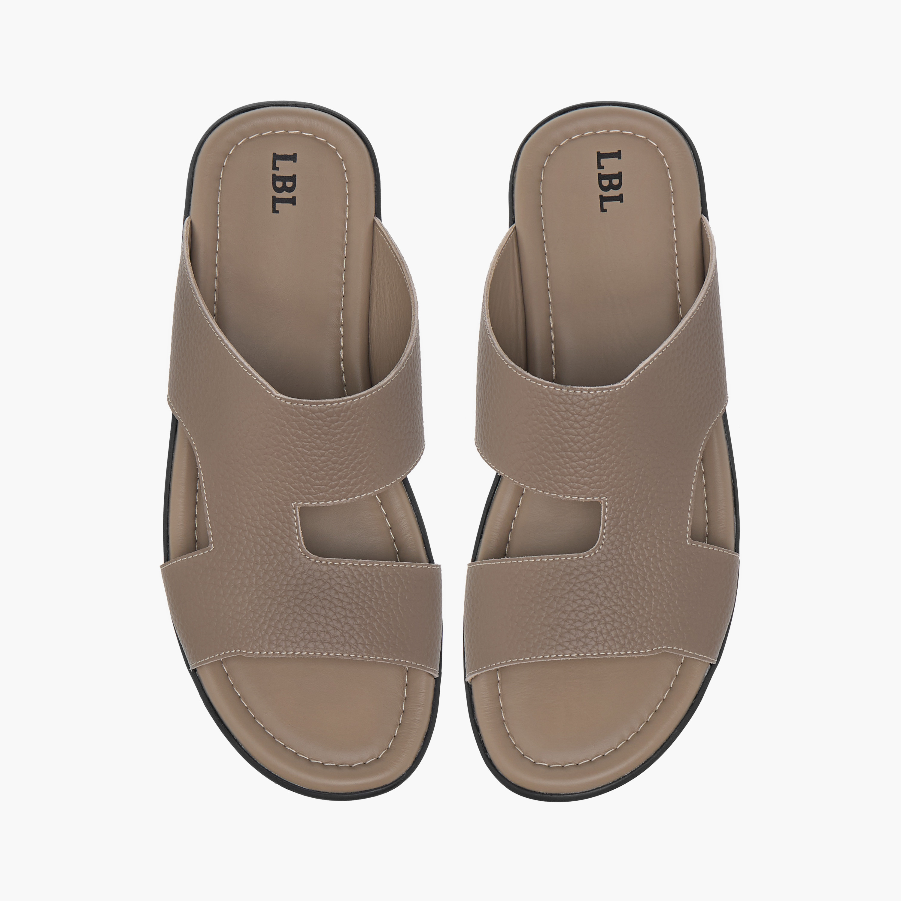 صندل عربي سهل الارتداء بتفاصيل مفرّغة من إل بي إل من شوإكسبريس-men-shoes-sandals-image-1