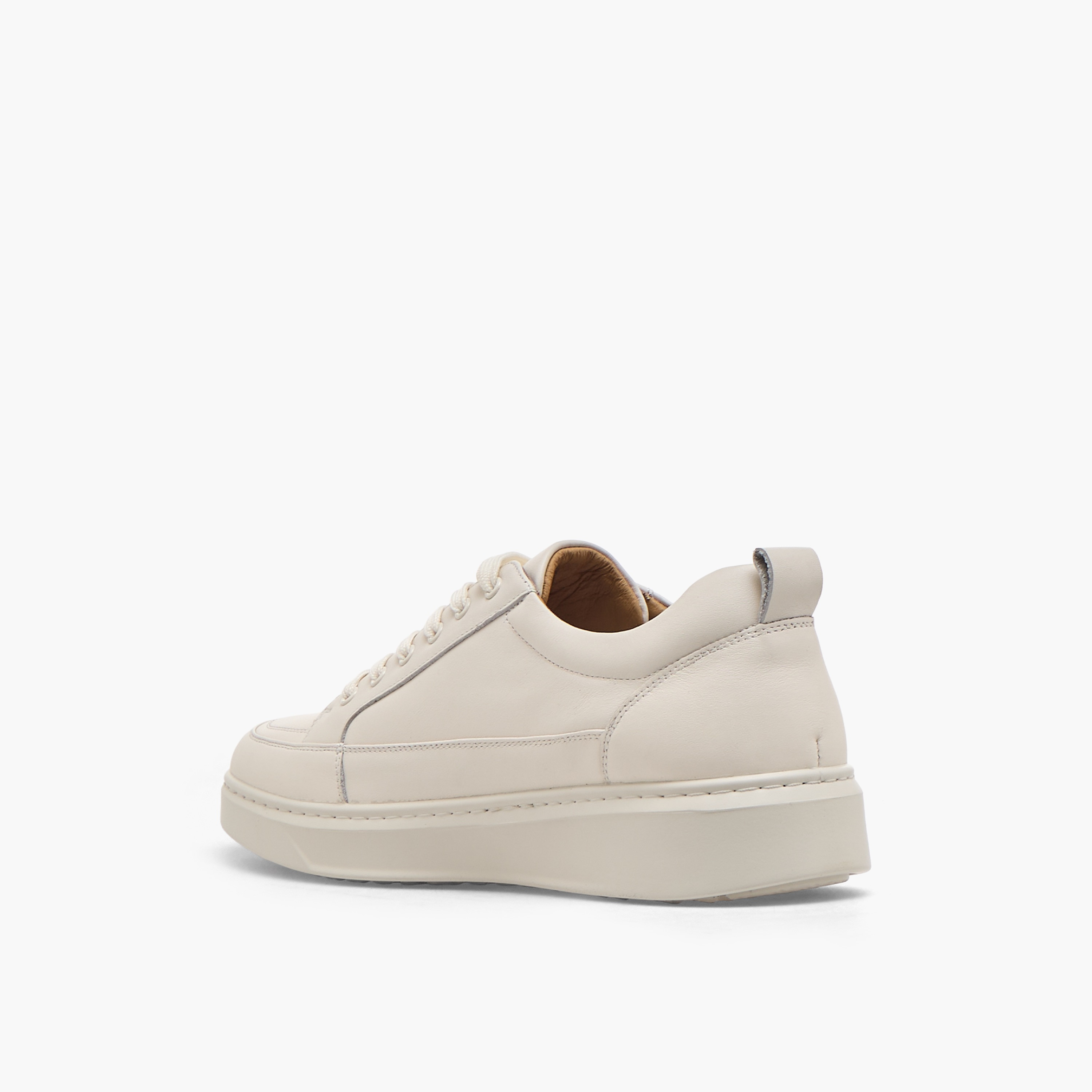 حذاء سنيكرز جلد برباط إغلاق للرجال من دوتشيني-men-shoes-sneakers-image-5