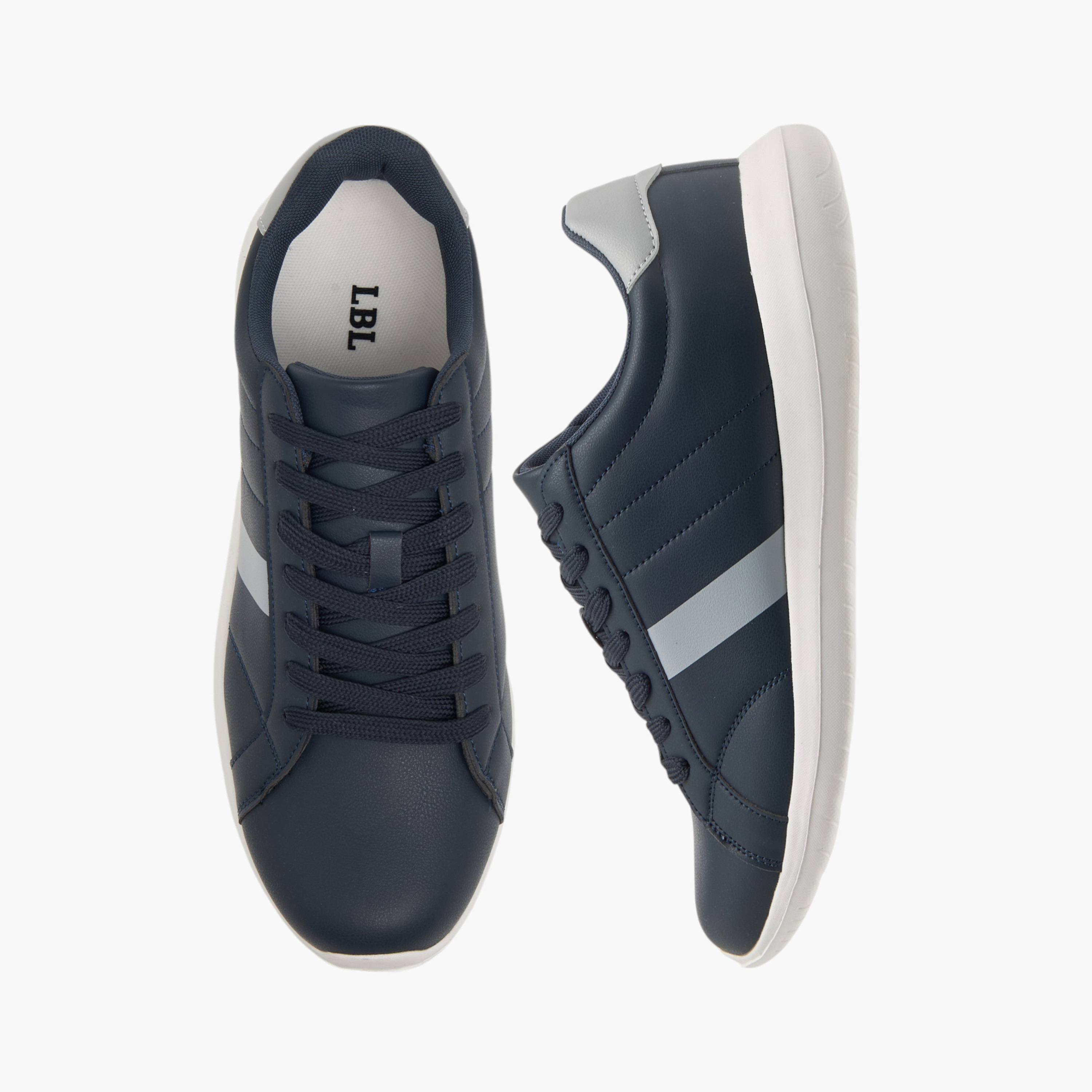 حذاء سنيكرز بتفاصيل خطوط ورباط إغلاق من إل بي إل من شو إكسبريس-men-shoes-sneakers-image-6