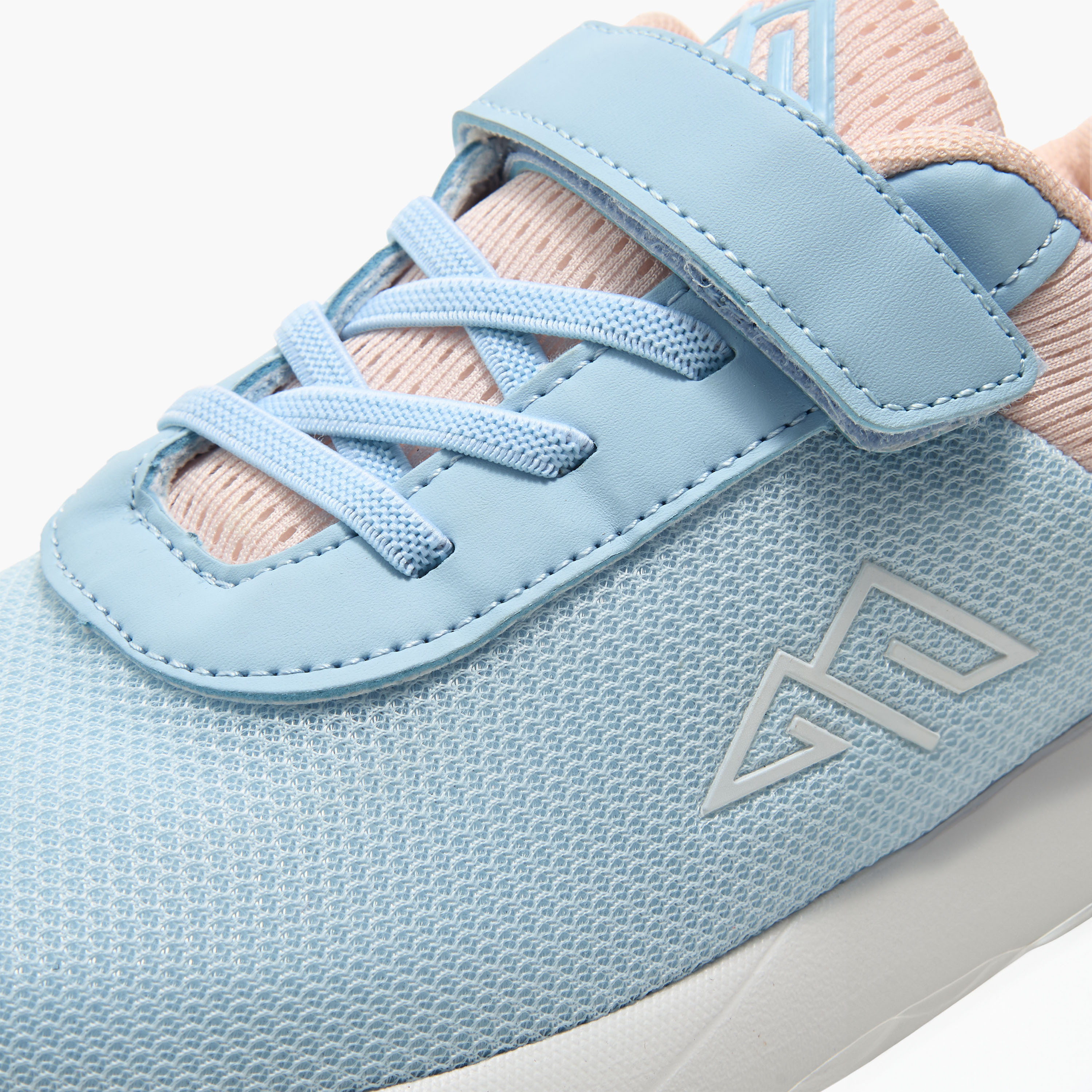حذاء سنيكرز قوالب ملونة بشريط إغلاق لاصق من أوكلان من شو إكسبرس-girls-shoes-sneakers-image-4
