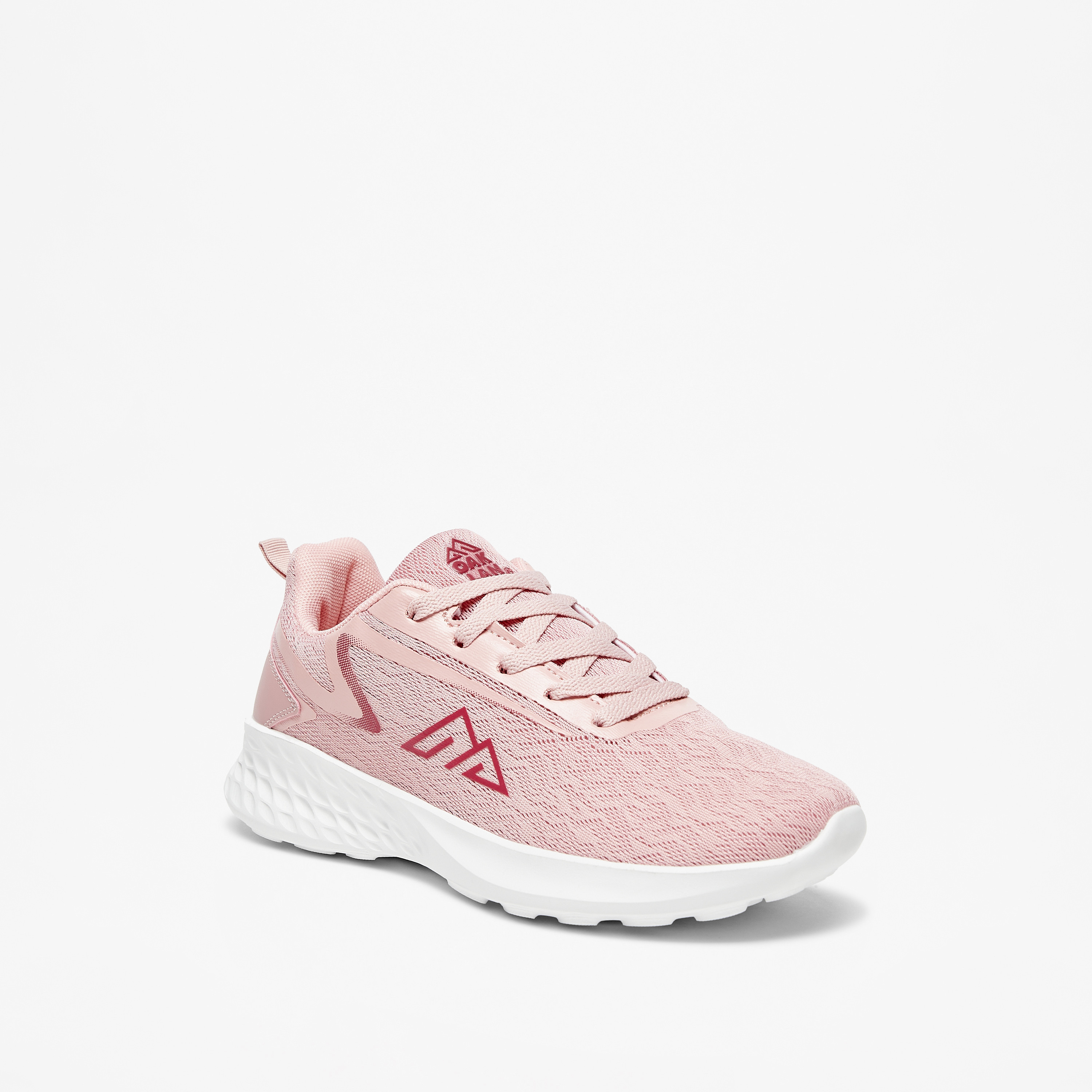 حذاء رياضي بارز الملمس برباط إغلاق من أوكلان-sports-women-shoes-image-1