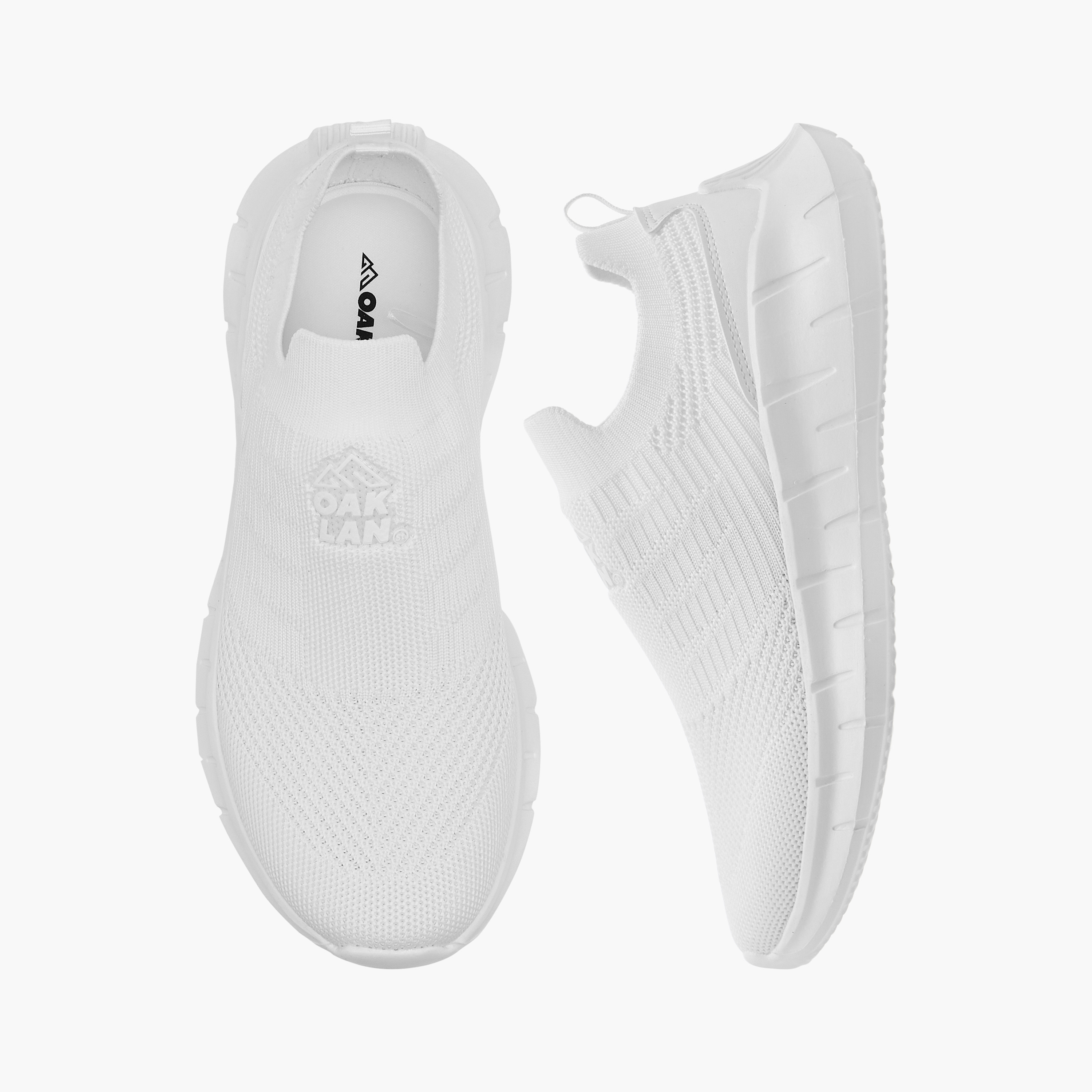 حذاء رياضي سهل الارتداء بطبعات شعار من أوكلان من شو إكسبريس-sports-women-shoes-image-1