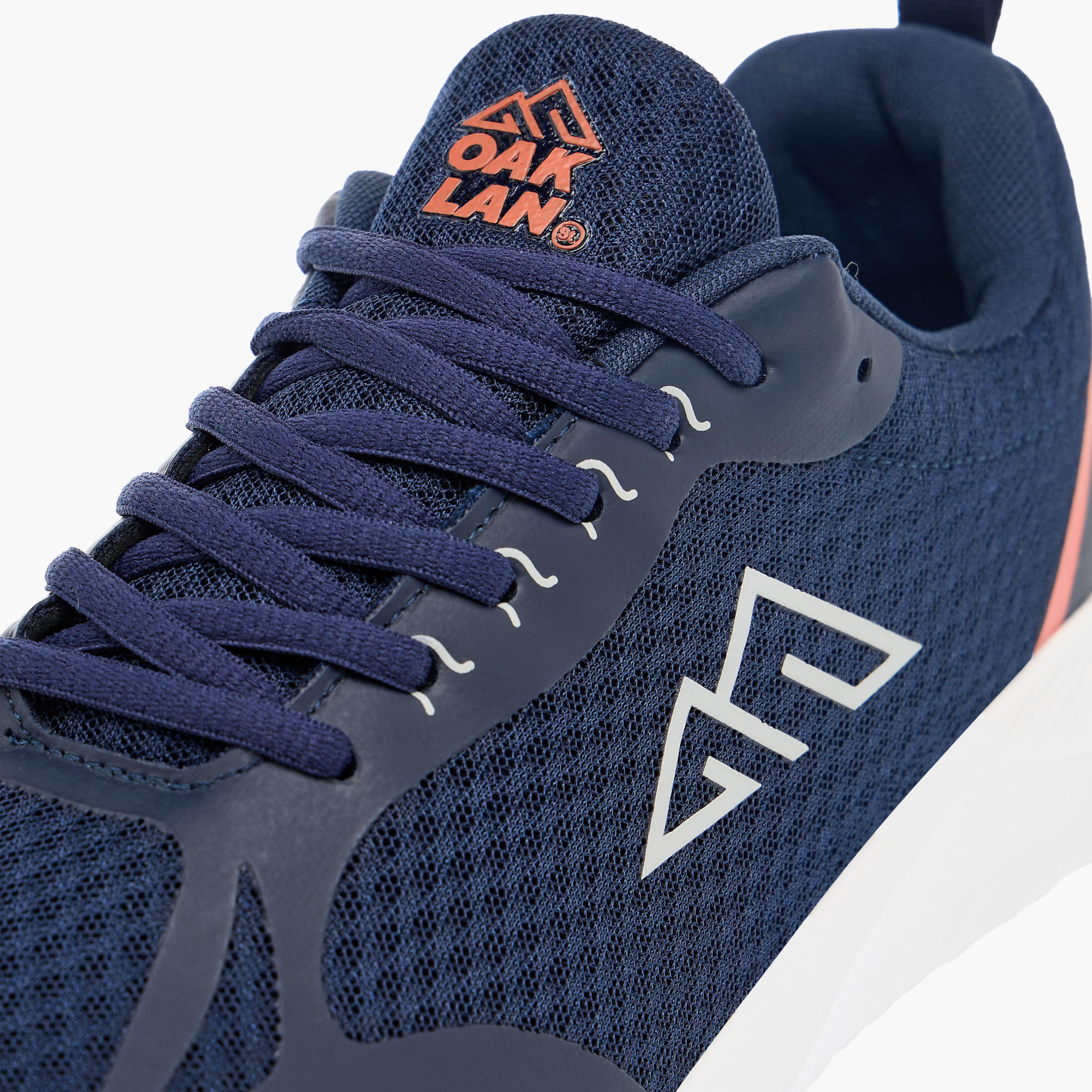 حذاء رياضي بارز الملمس برباط إغلاق من أوكلان من شو إكسبريس-sports-men-shoes-image-4