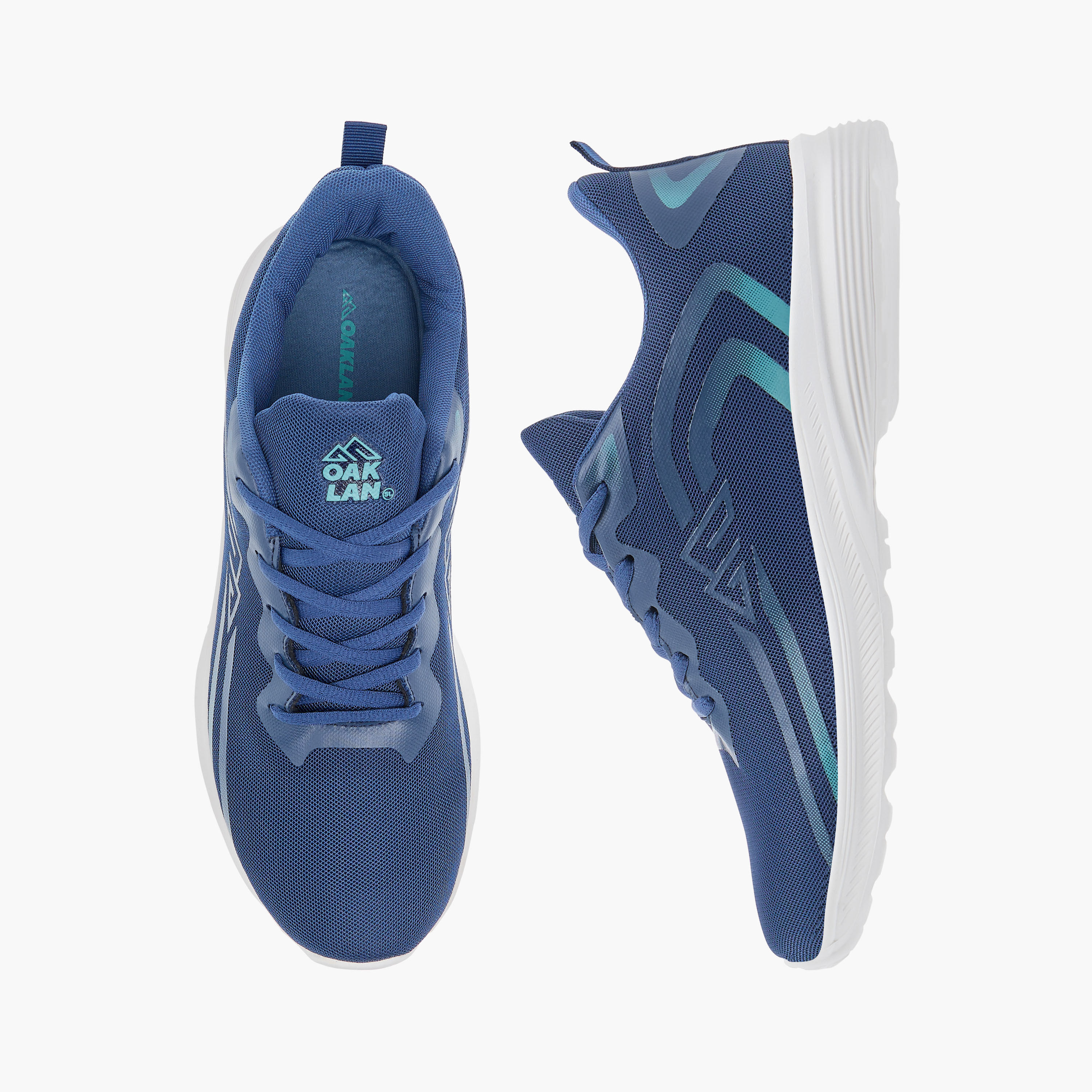 حذاء رياضي برباط إغلاق وتفاصيل الشعار من أوكلان من شو إكسبرس-sports-men-shoes-image-1