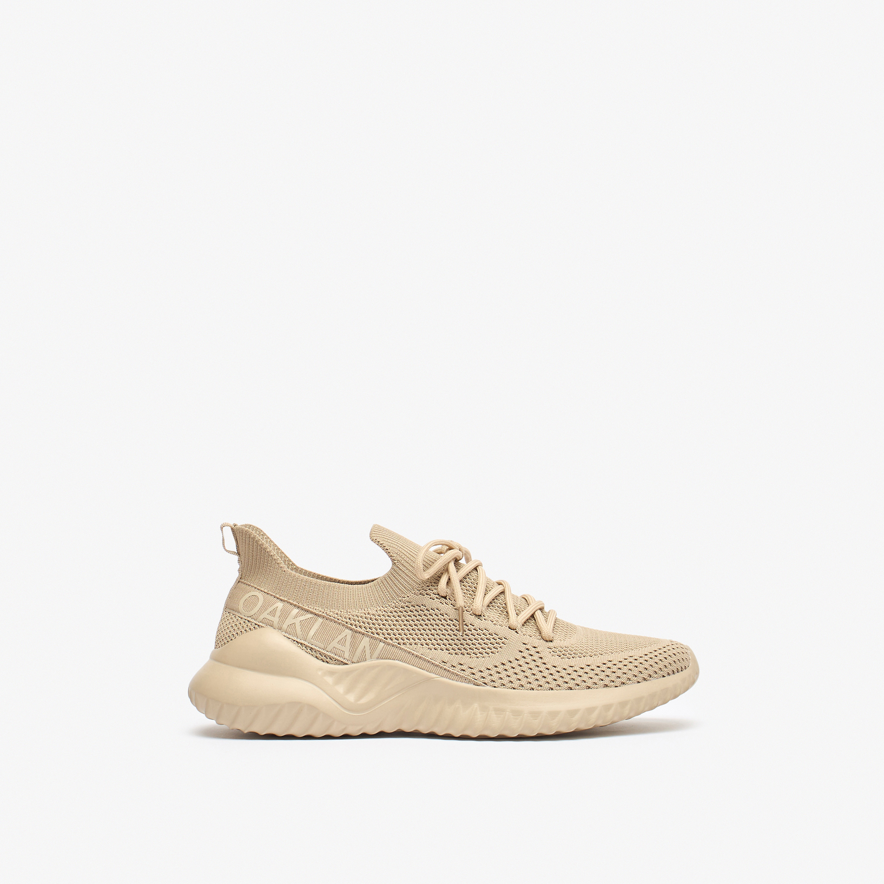 حذاء رياضي سهل الارتداء بطبعات شعار مع ألسنة سحب من أوكلاند من شو إكسبريس-sports-men-shoes-image-3