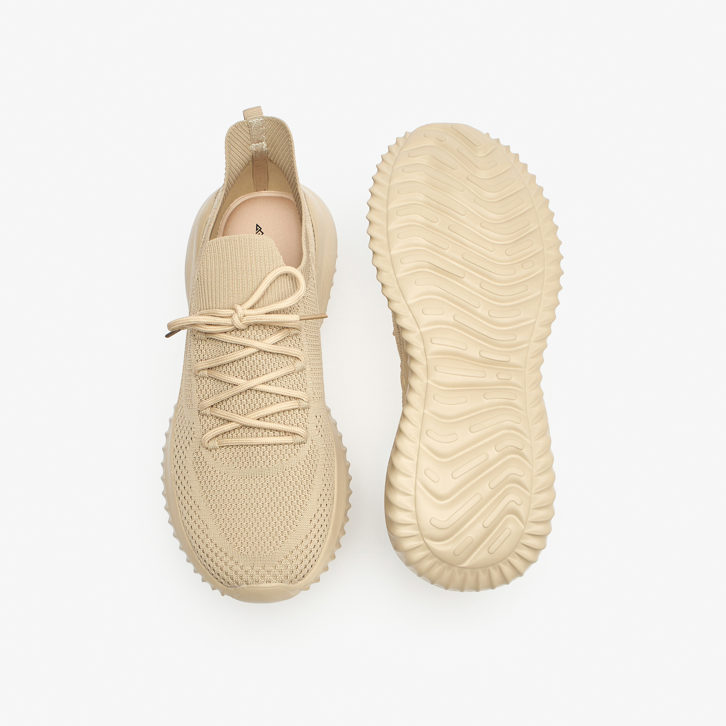 حذاء رياضي سهل الارتداء بطبعات شعار مع ألسنة سحب من أوكلاند من شو إكسبريس-sports-men-shoes-image-4