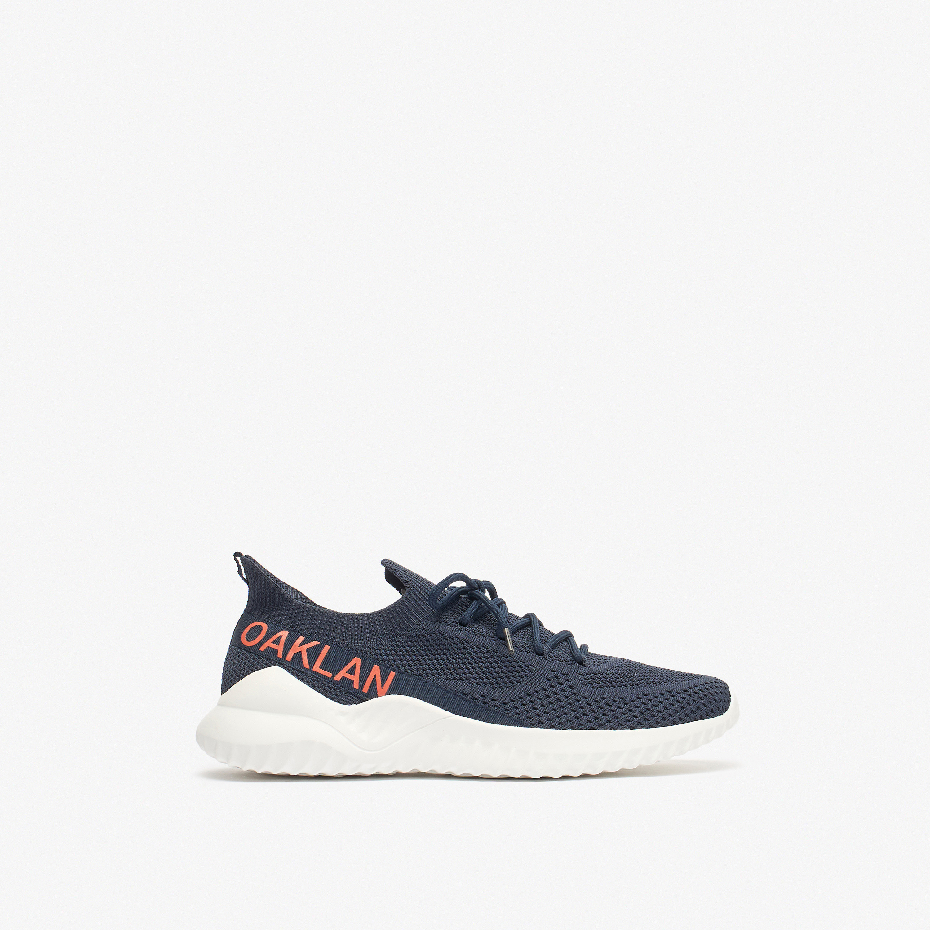 حذاء رياضي سهل الارتداء بطبعات شعار مع ألسنة سحب من أوكلاند من شو إكسبريس-sports-men-shoes-image-8