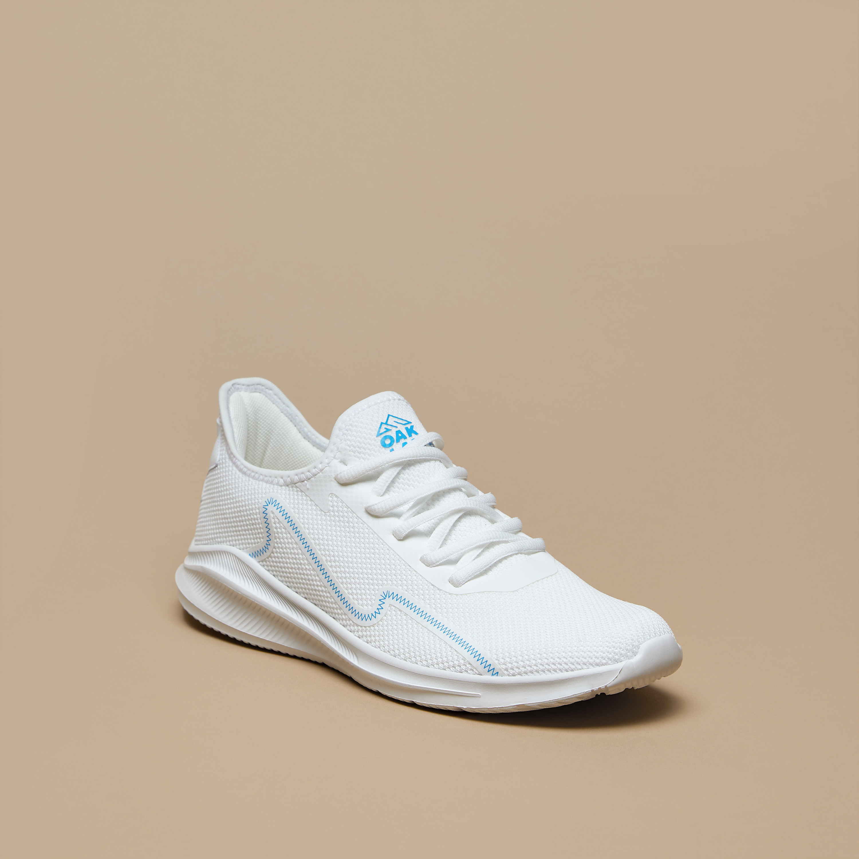 Online white 2025 sports shoes