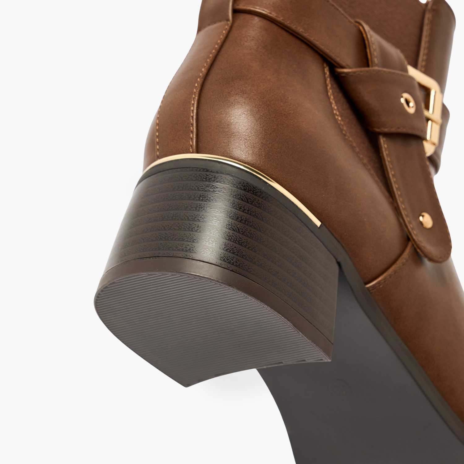 حذاء كاحل نسائي بكعب بلوك مزود بإبزيم من فلورا بيلا - شوإكسبرس-women-shoes-boots-image-5