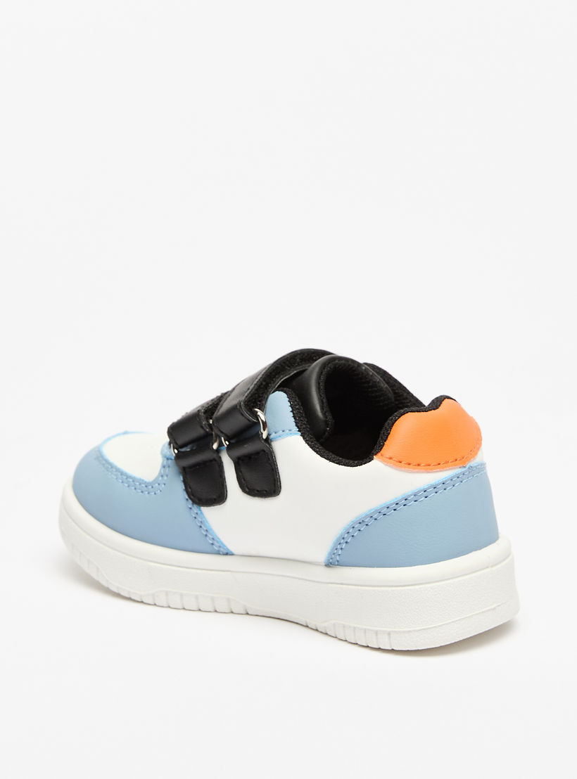 حذاء سنيكرز بِألواح وشريط إغلاق لاصق من إل بي إل من شو إكسبرس-boys-shoes-schoolshoes-image-2