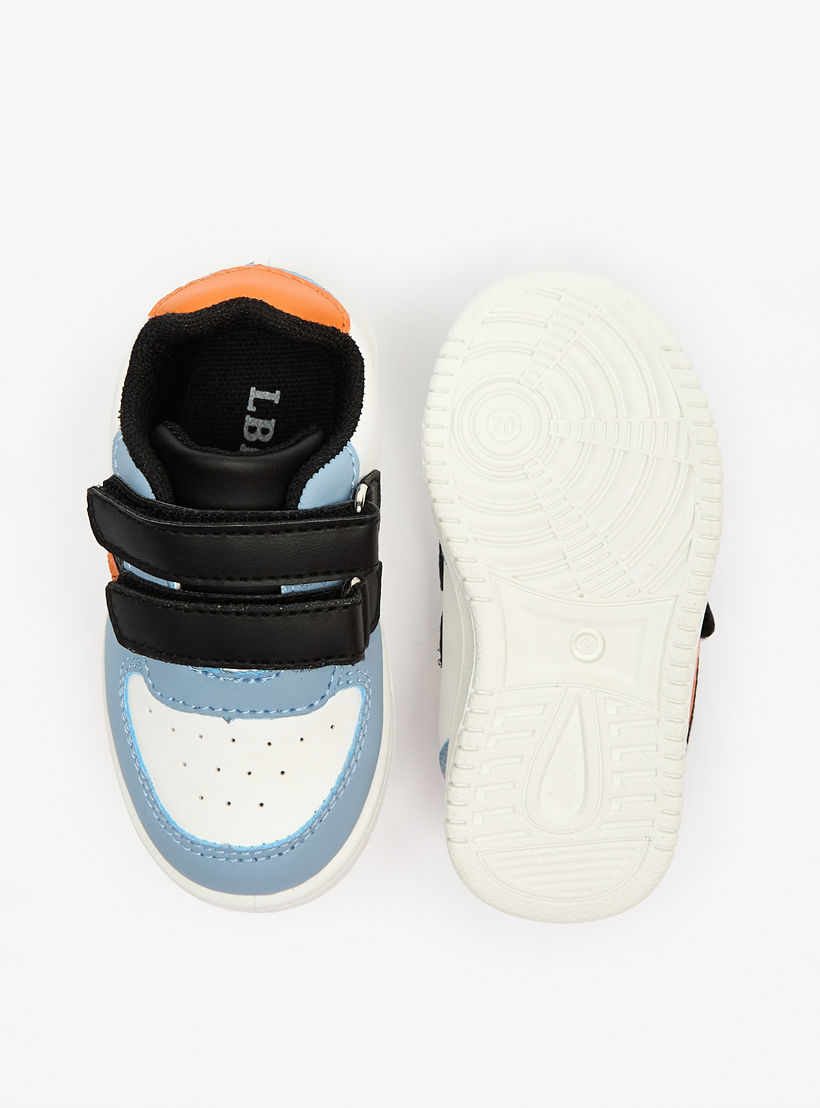 حذاء سنيكرز بِألواح وشريط إغلاق لاصق من إل بي إل من شو إكسبرس-boys-shoes-schoolshoes-image-4