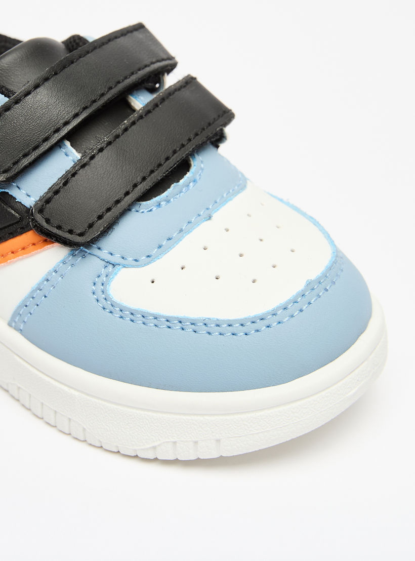 حذاء سنيكرز بِألواح وشريط إغلاق لاصق من إل بي إل من شو إكسبرس-boys-shoes-schoolshoes-image-5