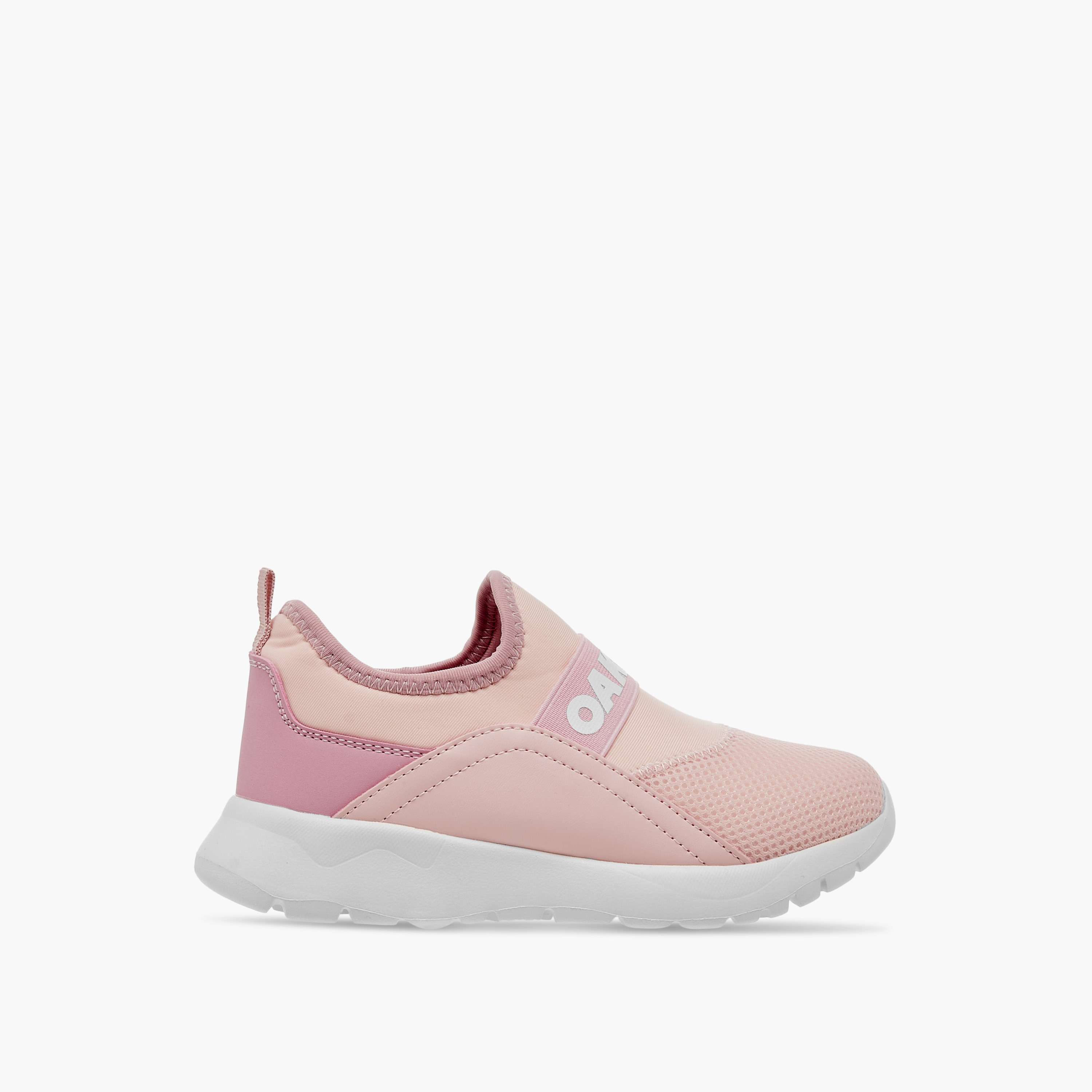حذاء سنيكرز سهل الارتداء بألسنة سحب وتفاصيل الشعار من أوكلان من شو إكسبرس-girls-shoes-sneakers-image-3