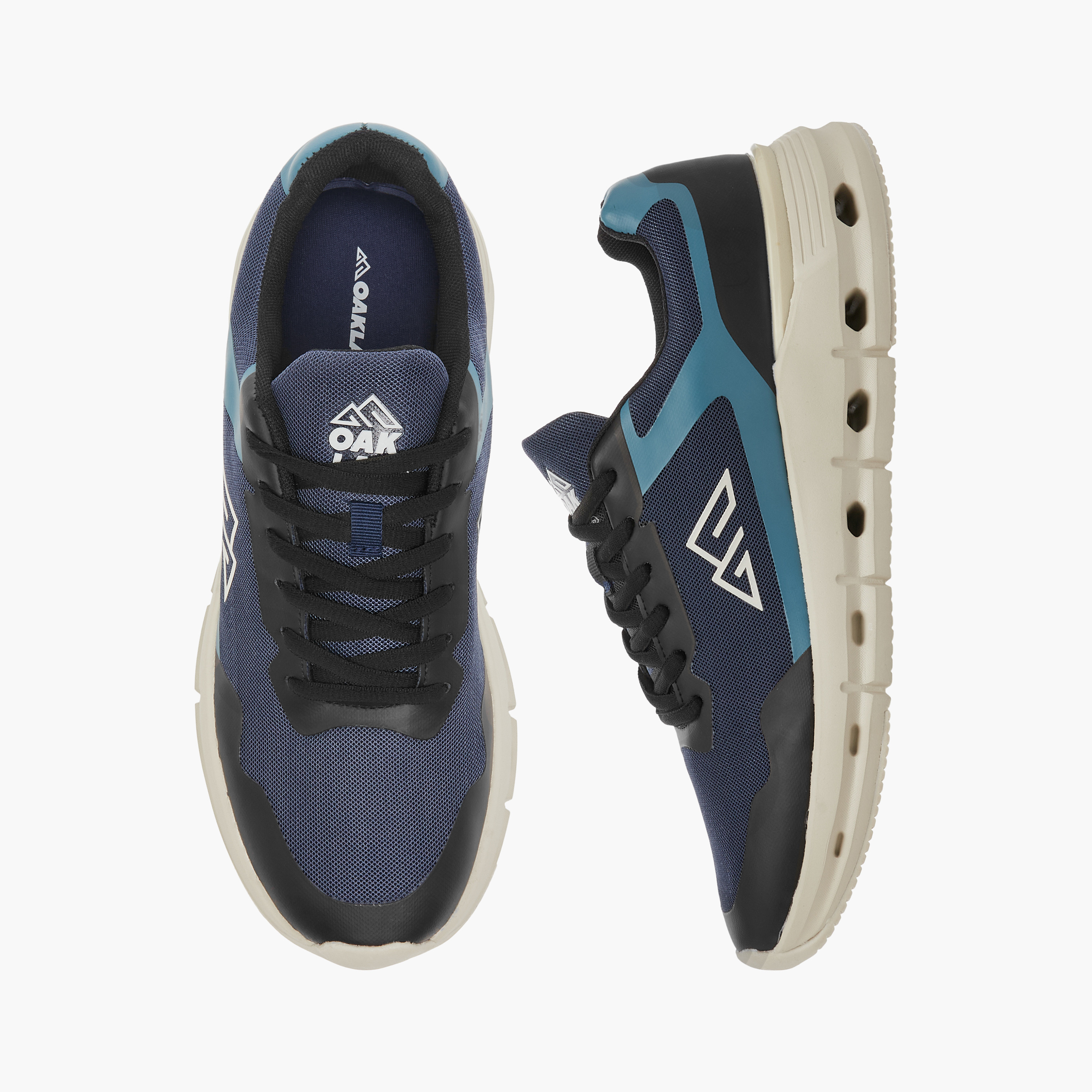 حذاء رياضي شبكي متعدد التصاميم برباط إغلاق من أوكلان من شو إكسبريس-sports-men-shoes-image-1