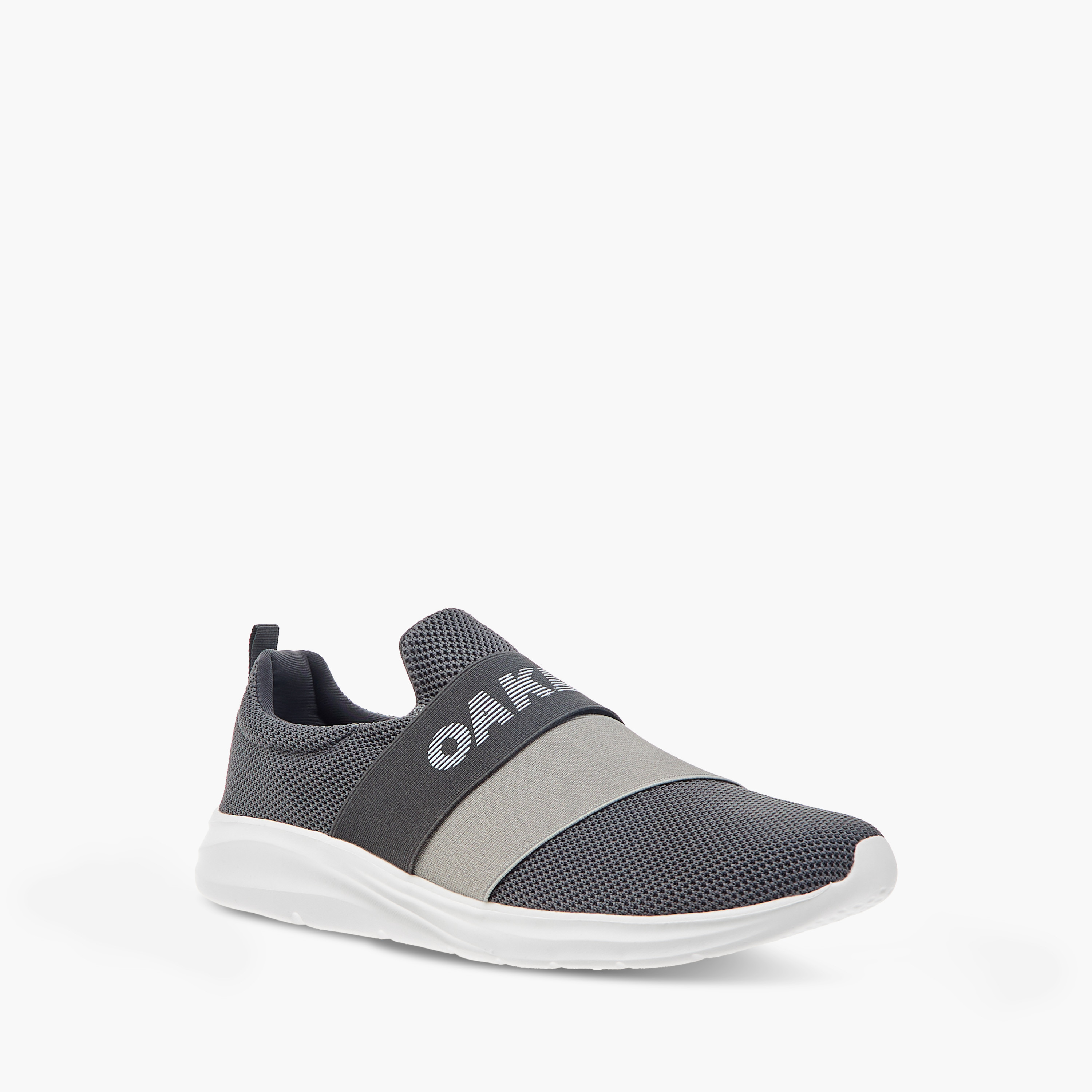حذاء سنيكرز شبكي سهل الارتداء بألسنة سحب من أوكلان من شو إكسبرس-men-shoes-sneakers-image-2