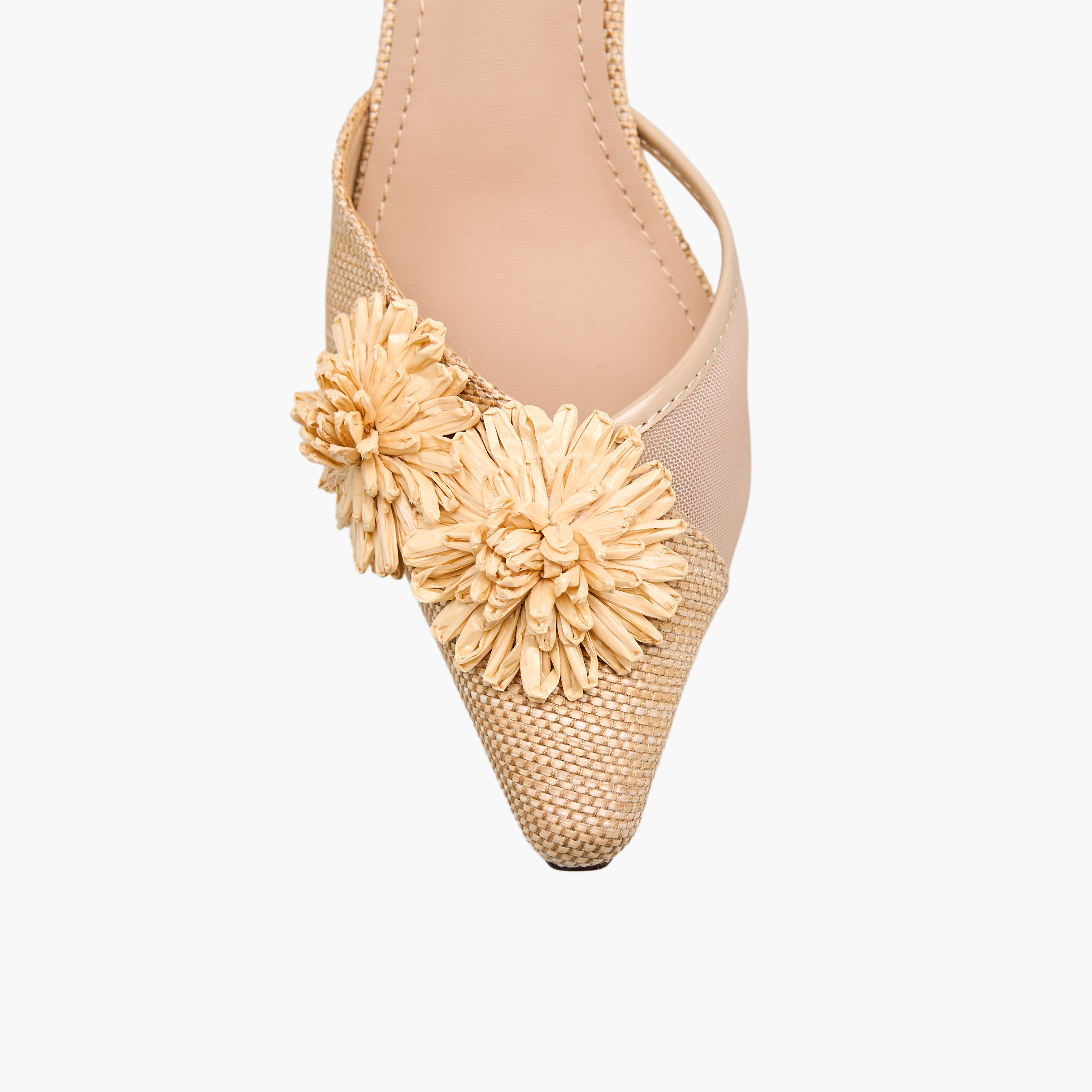 صندل بكعب ومزين بالزهور للنساء من فلورا بيلا-women-shoes-sandals-heeled-image-10