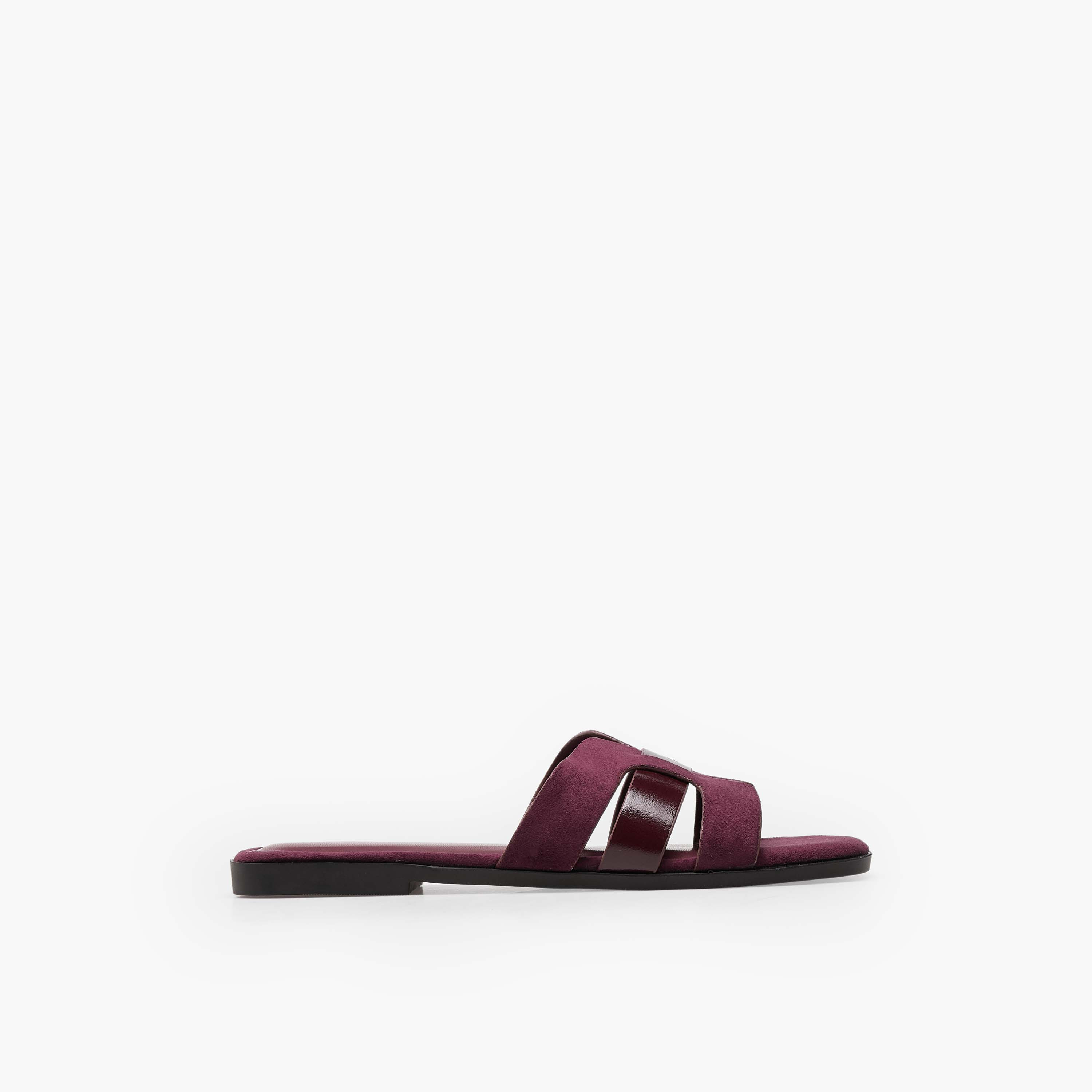 صندل نسائي بقصات وملمس بارز من فلورا بيلا-women-shoes-flats-sandals-image-3