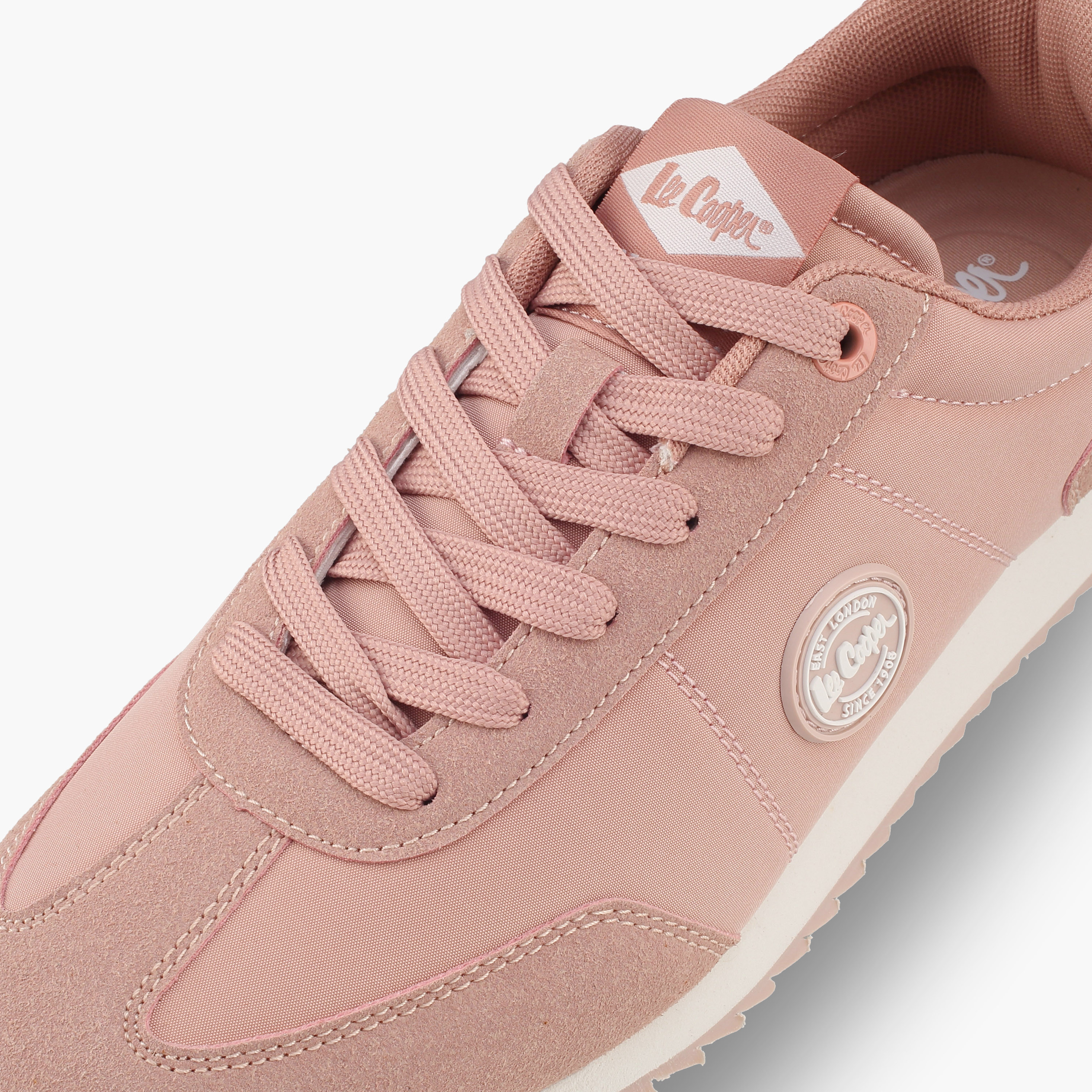 حذاء سنيكرز طول الكاحل برباط للنساء من لي كوبر-women-shoes-sneakers-image-4