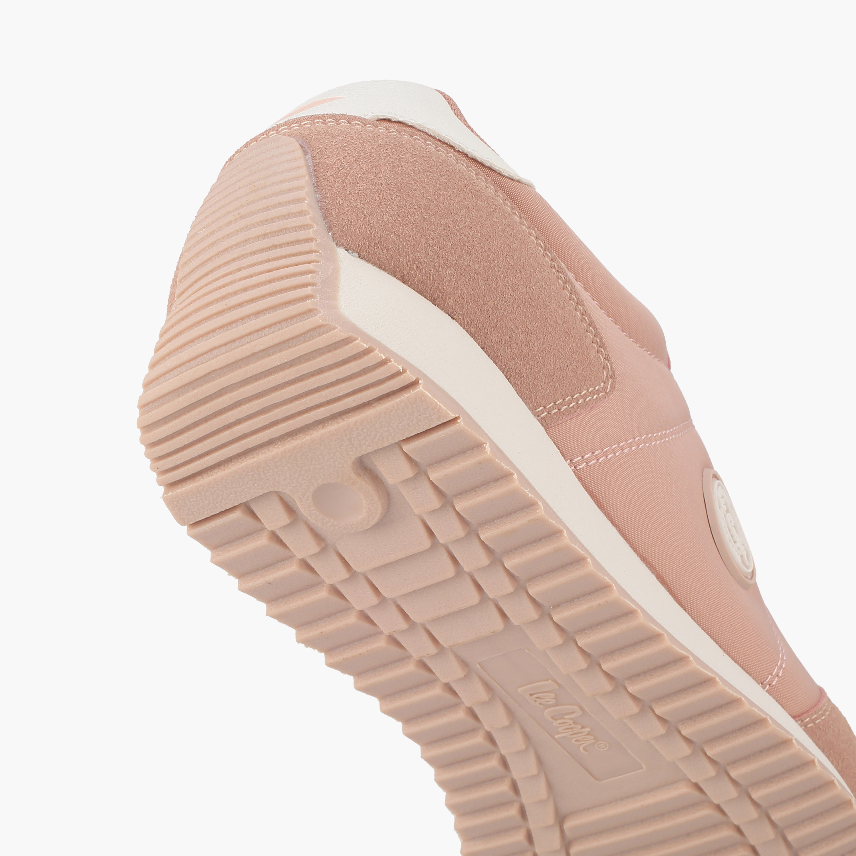 حذاء سنيكرز طول الكاحل برباط للنساء من لي كوبر-women-shoes-sneakers-image-5