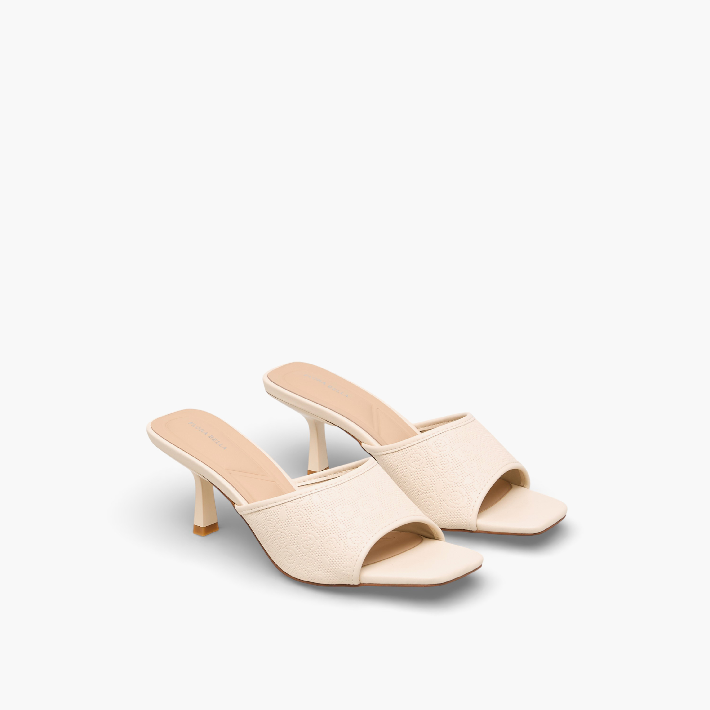 صندل بملمس زهور بارز وكعب مدبب من فلورا بيلا-women-shoes-sandals-heeled-image-1