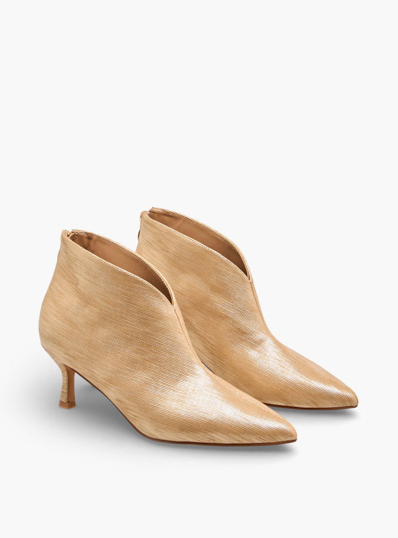 بوت للكاحل بكعب صغير للنساء من فلورا بيلا-women-shoes-boots-image-1