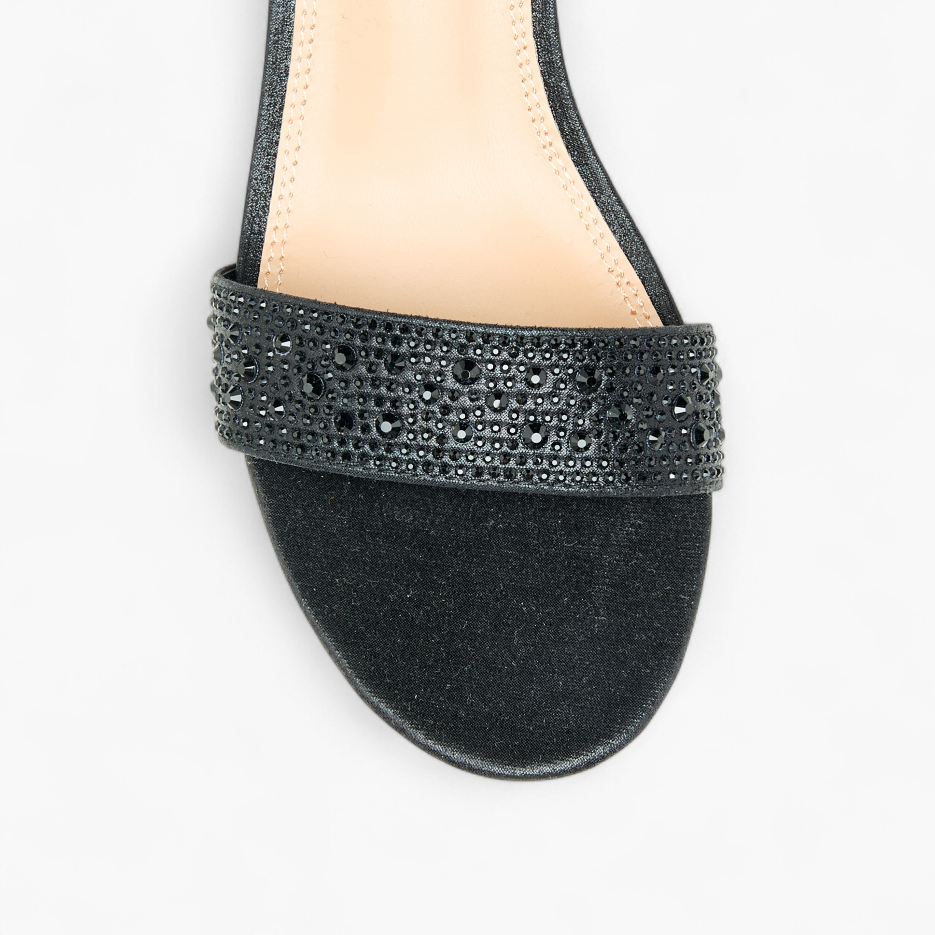 صندل مزين بكعب سميك وإغلاق فيونكة للنساء من سيليست-women-shoes-sandals-heeled-image-4